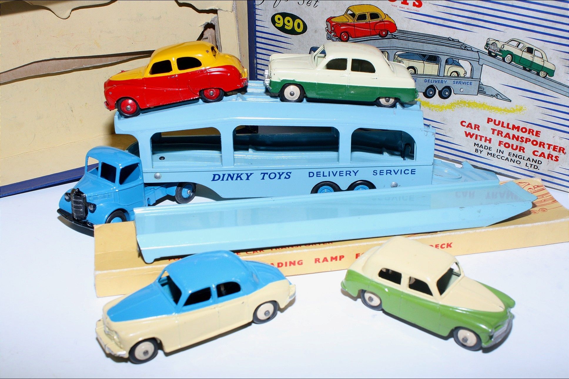 Dinky toys car transporter online