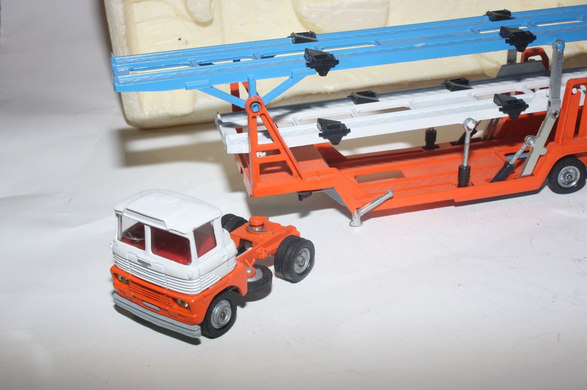 Corgi Major 1146 Scammel Tri-Deck Car Transporter Restored in a free repro box