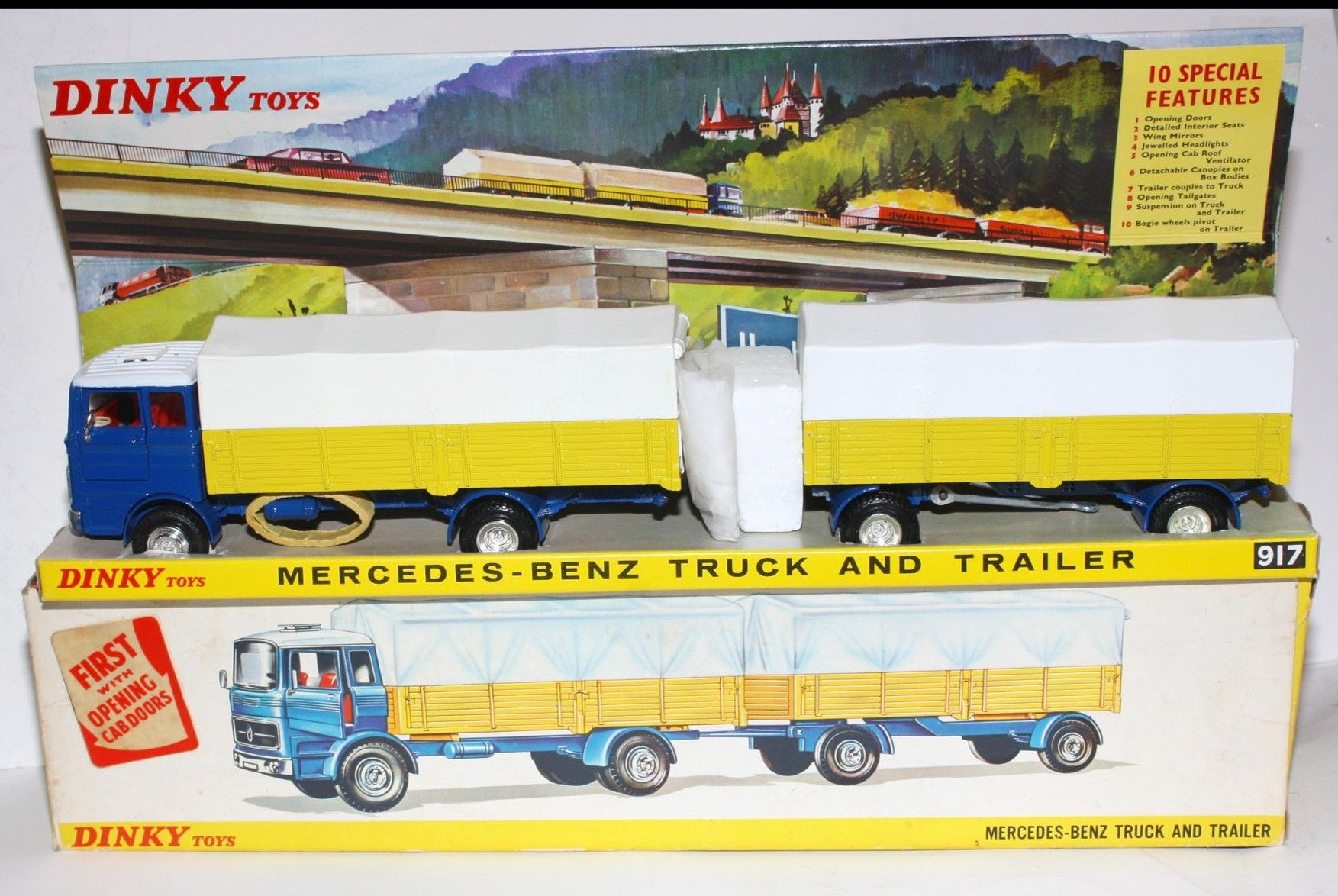 Dinky 917 Mercedes-Benz Truck & Trailer, Mint in Good Original Box