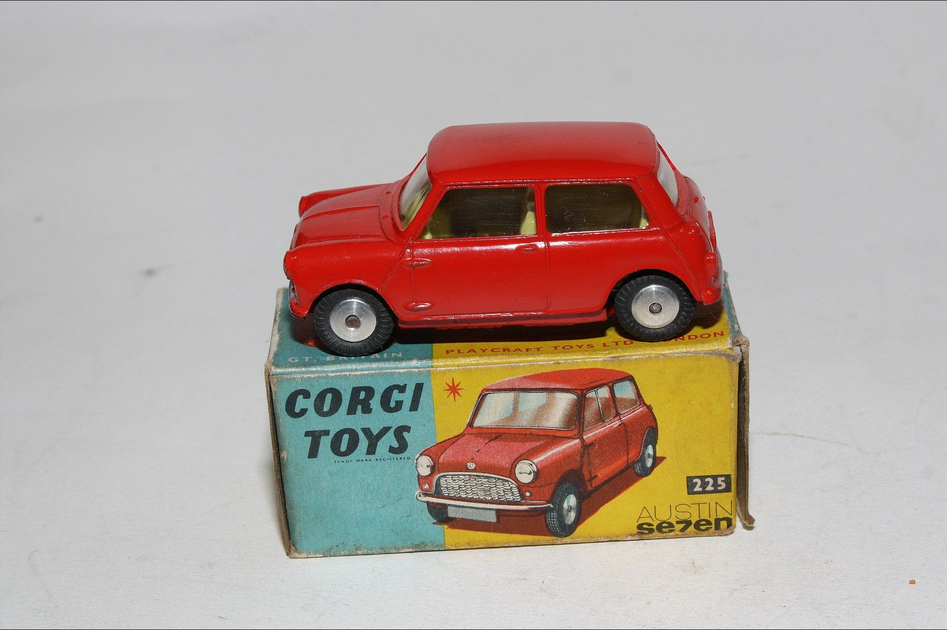 Corgi Juniors E94 Adidas Chevy Van, Rare, Mint in VNM Corgi Juniors E94 Adidas Chevy Van, Rare, Mint in VNM