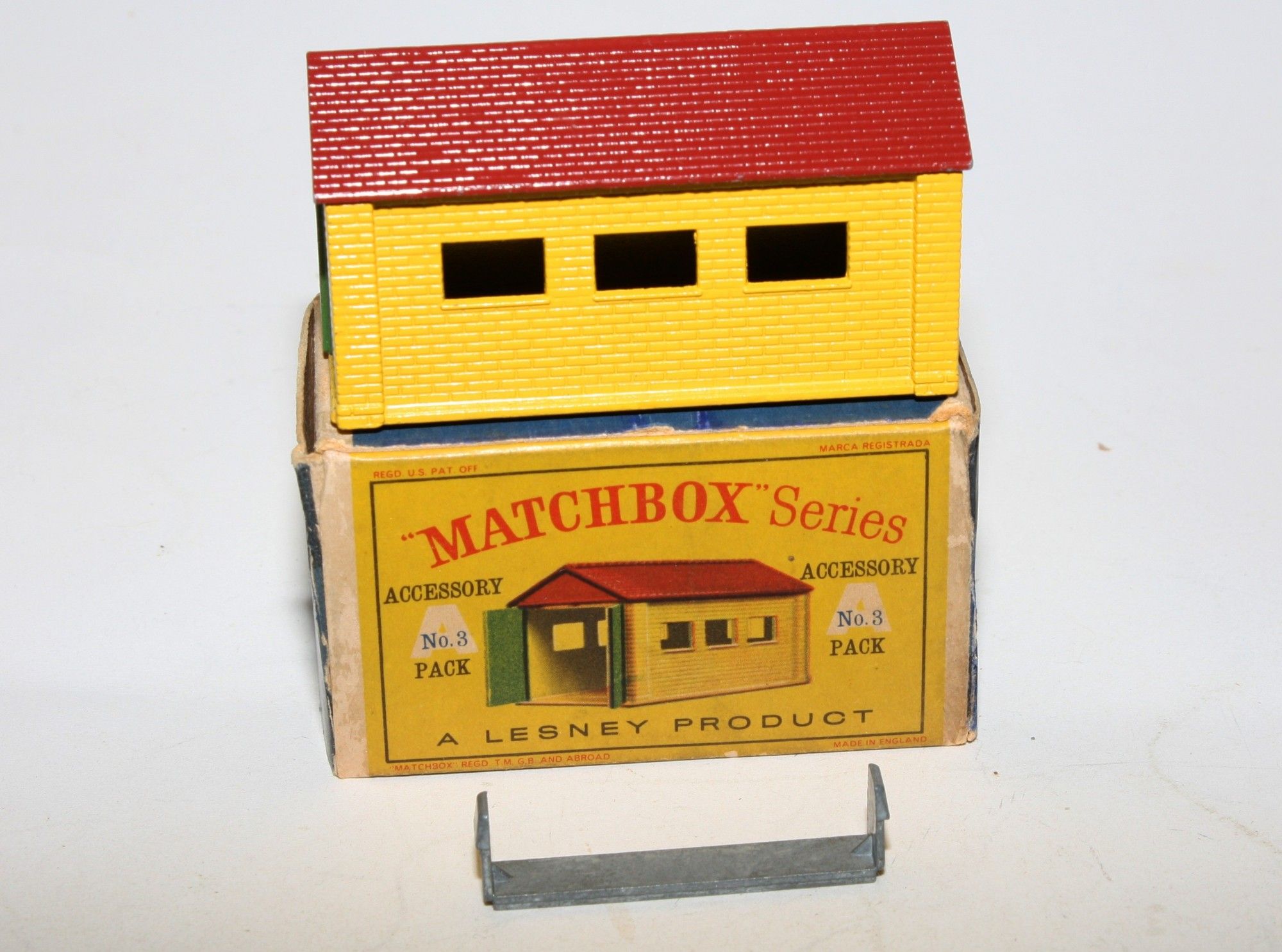 Matchbox Accessory Pack No.3 Garage, Virtually Mint in A Type Original ...