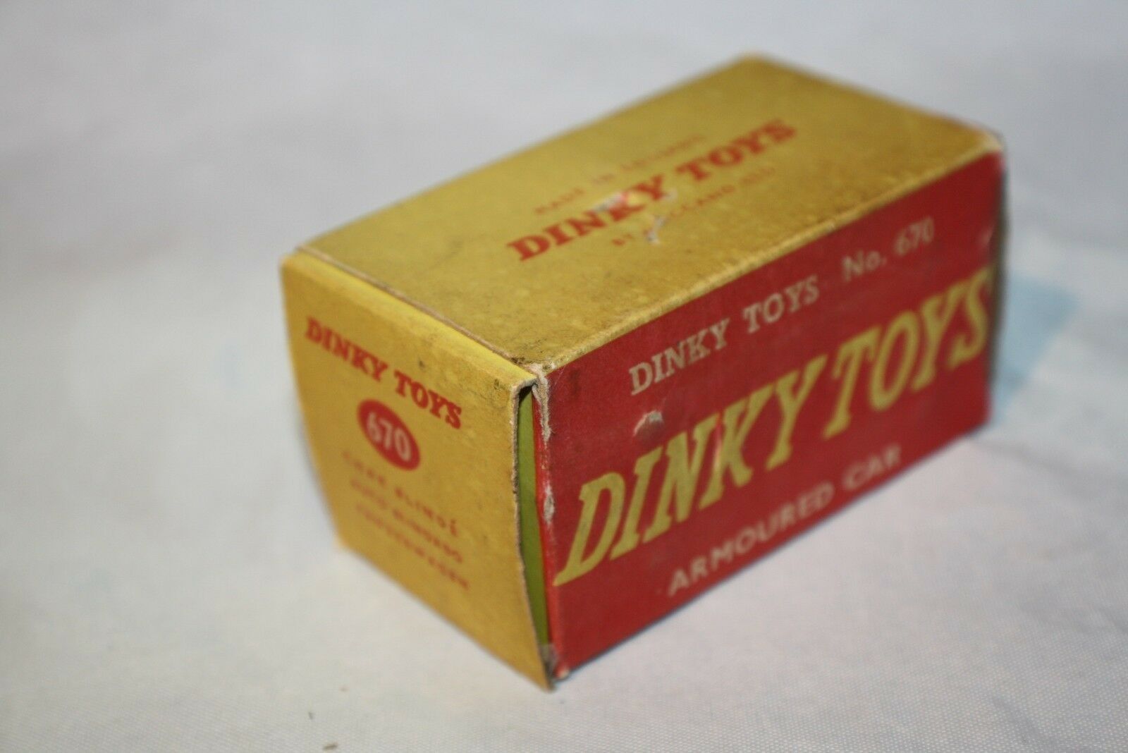 dinky 670