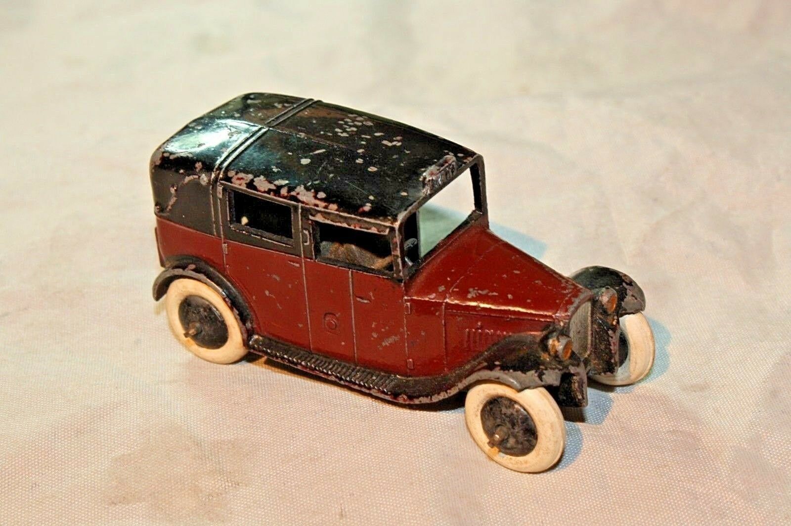 Dinky 36g Taxi with Driver, Post War, 1936-1946 Original | DB Collectables