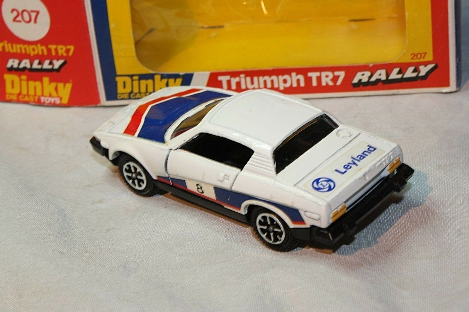 dinky tr7