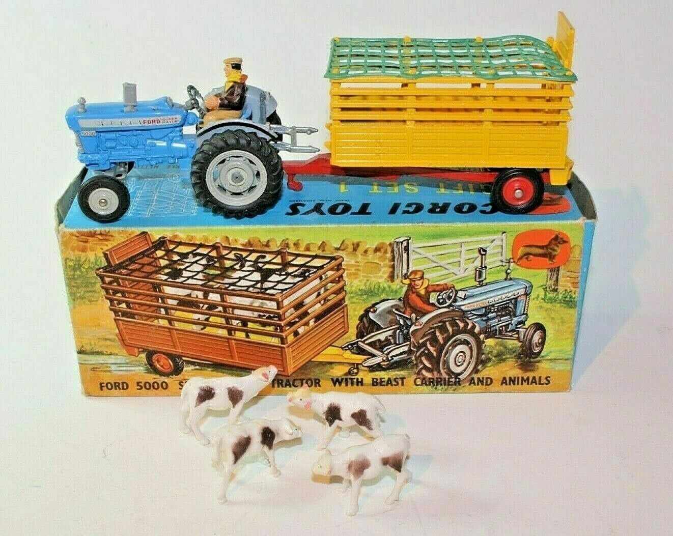 Corgi Gift Set 1 Ford 5000 Tractor with Beast Carrier, VNM Corgi Gift Set 1 Ford 5000 Tractor with Beast Carrier, VNM
