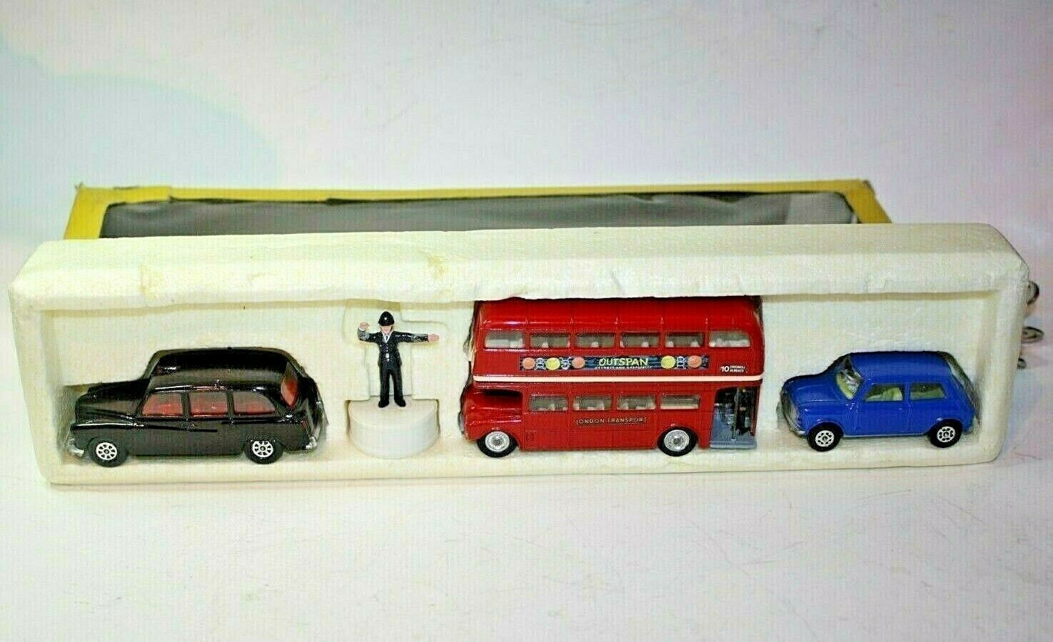 Corgi Gift Set 11 London Transport Set, Excellent Condition in