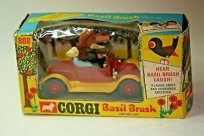 【週末セール】CORGI Basil Brush's Car Corgi 808 Basil Brush & His Car, Excellent Condition in Original