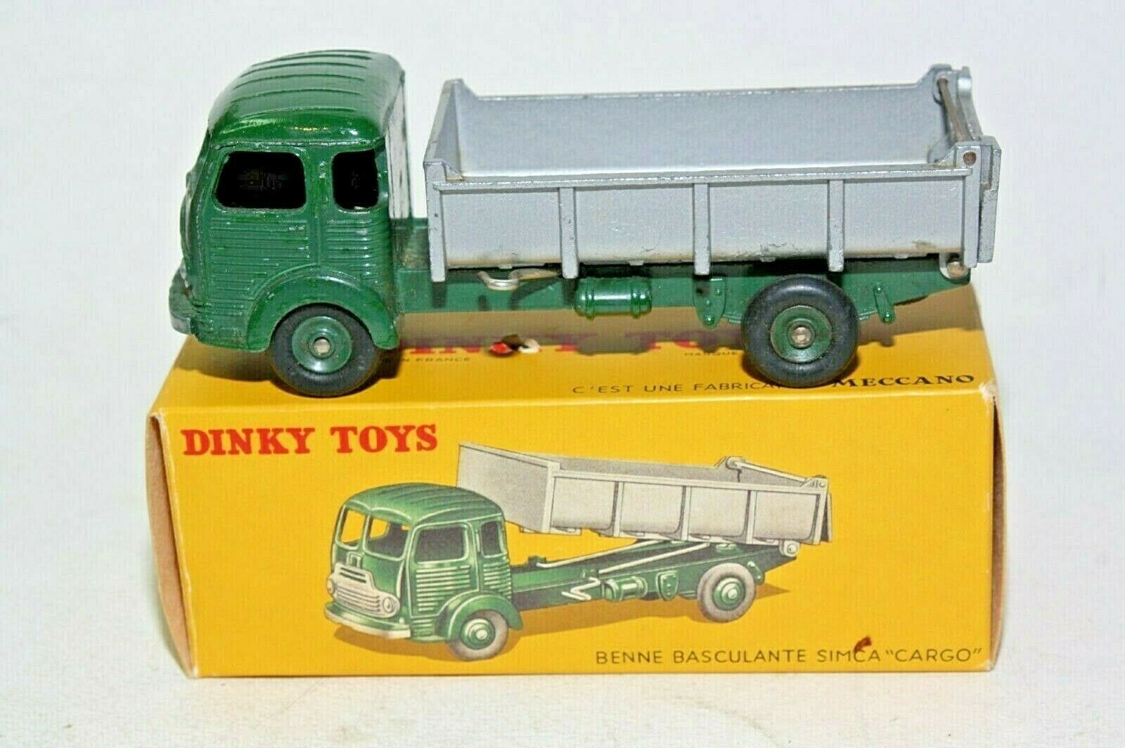 Dinky 33B Benne Basculante Simca Cargo Near Mint in Superb Original Box DB Collectables