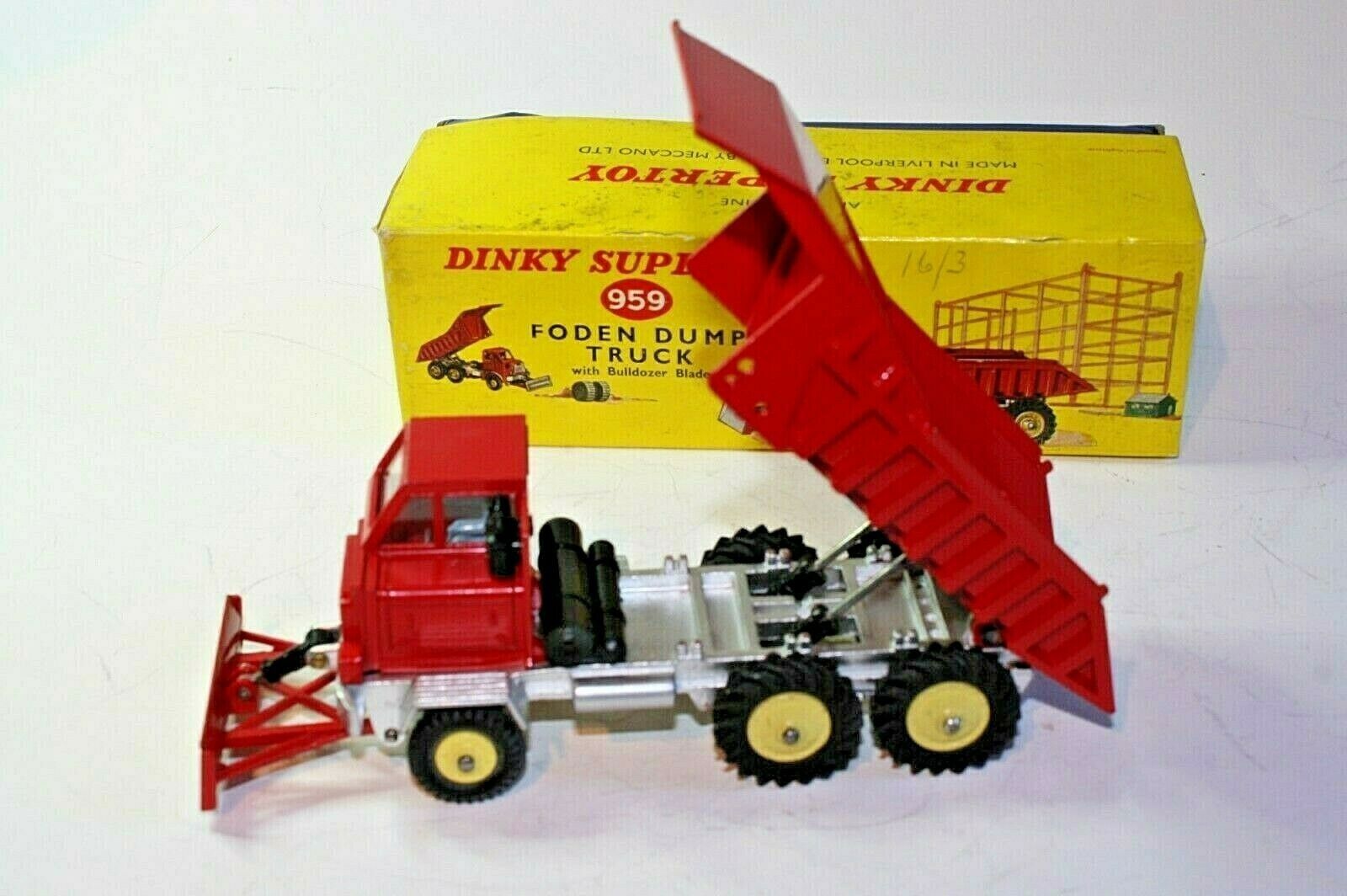 Dinky 959 Foden Dump Truck/Bulldozer, Mint in Good Original Box