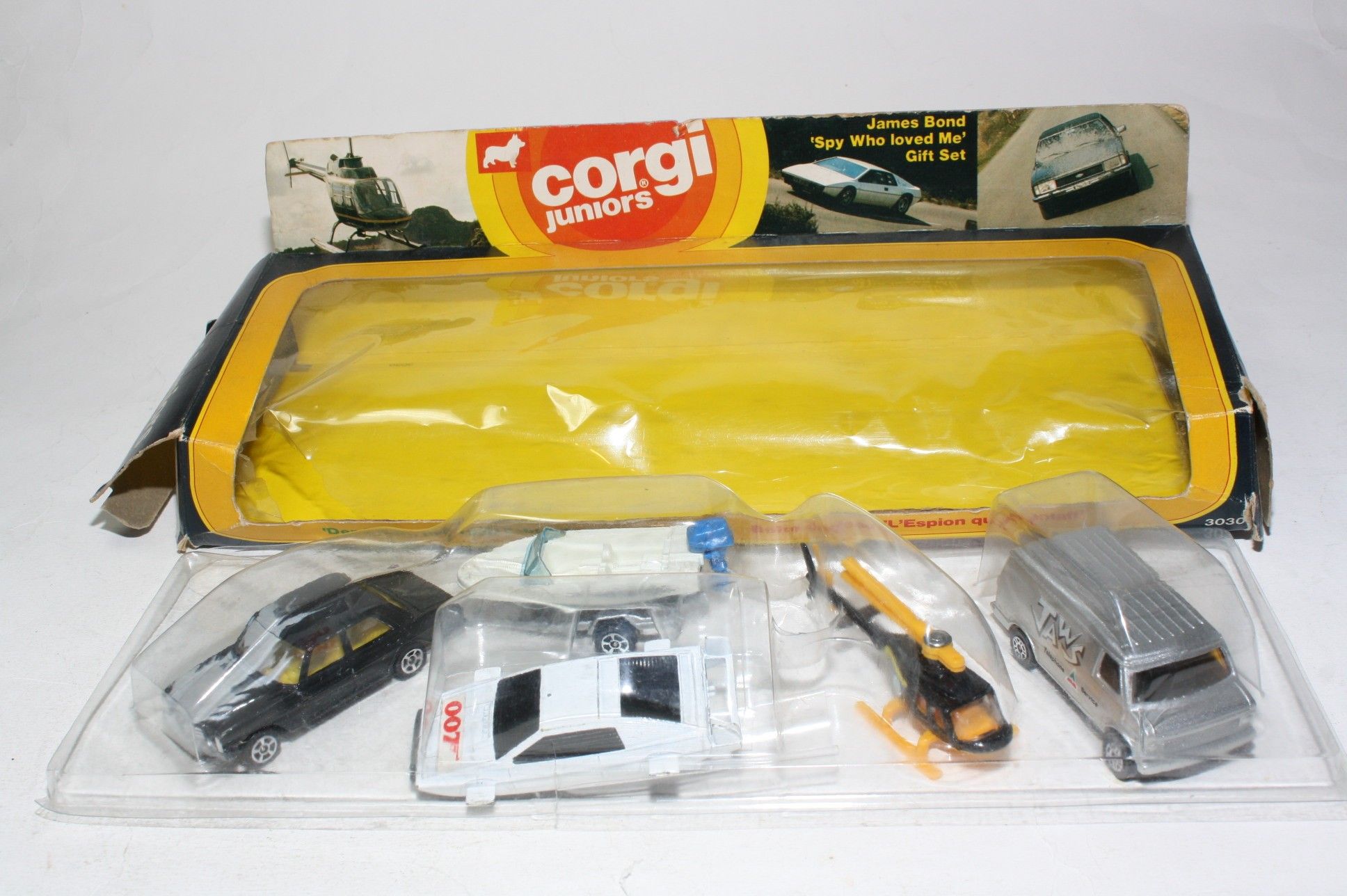 Corgi: A Boxed Corgi Juniors, Crimefighters Gift Set, Reference No 3021 Containing Six Cars To Include Batman Spiderman Kojak Bond