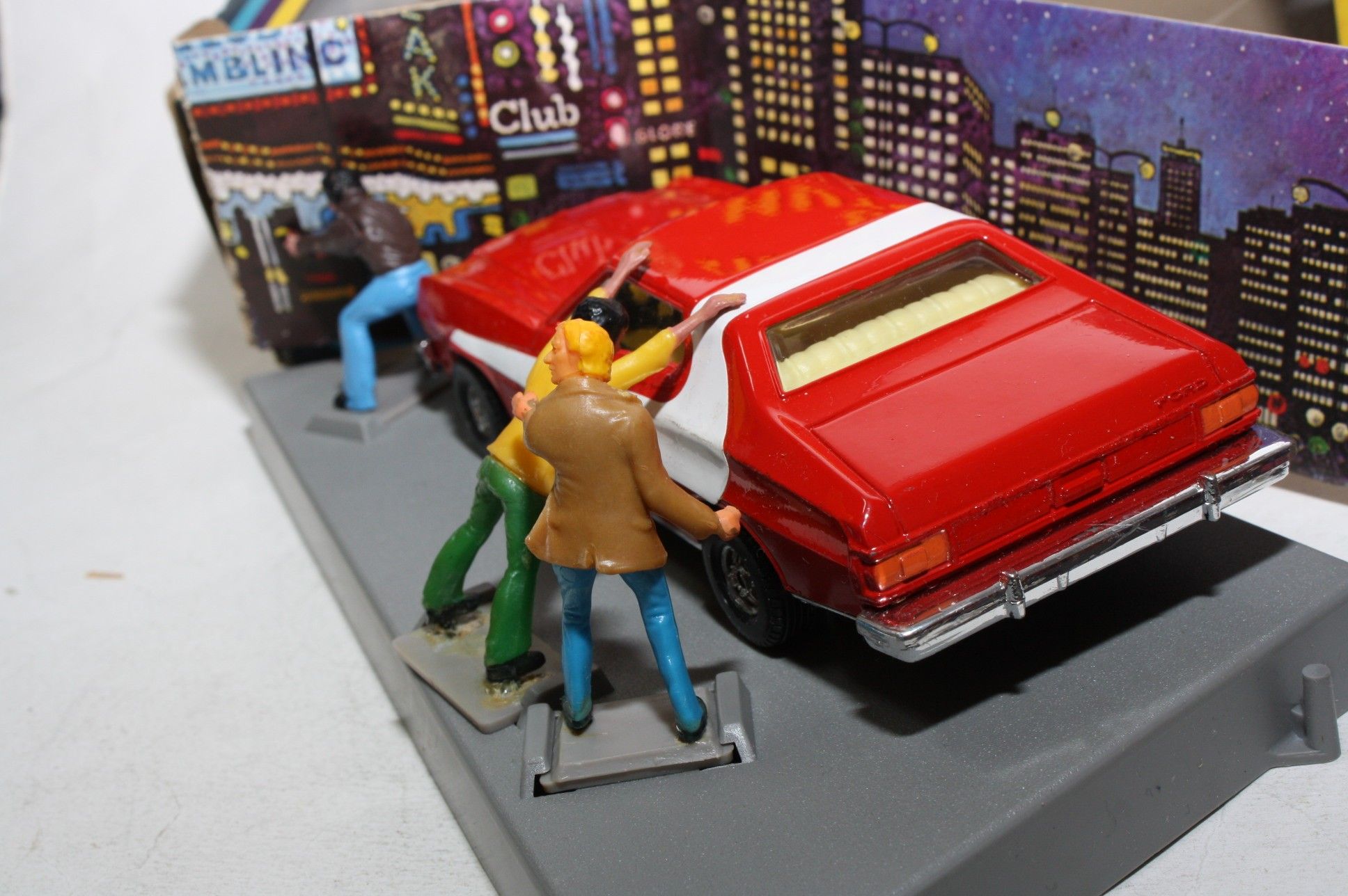 自動車 Corgi Starsky & Hutch Ford Torino Corgi Juniors 1975/1976 Starsky & Hutch Ford Gran Torino Red