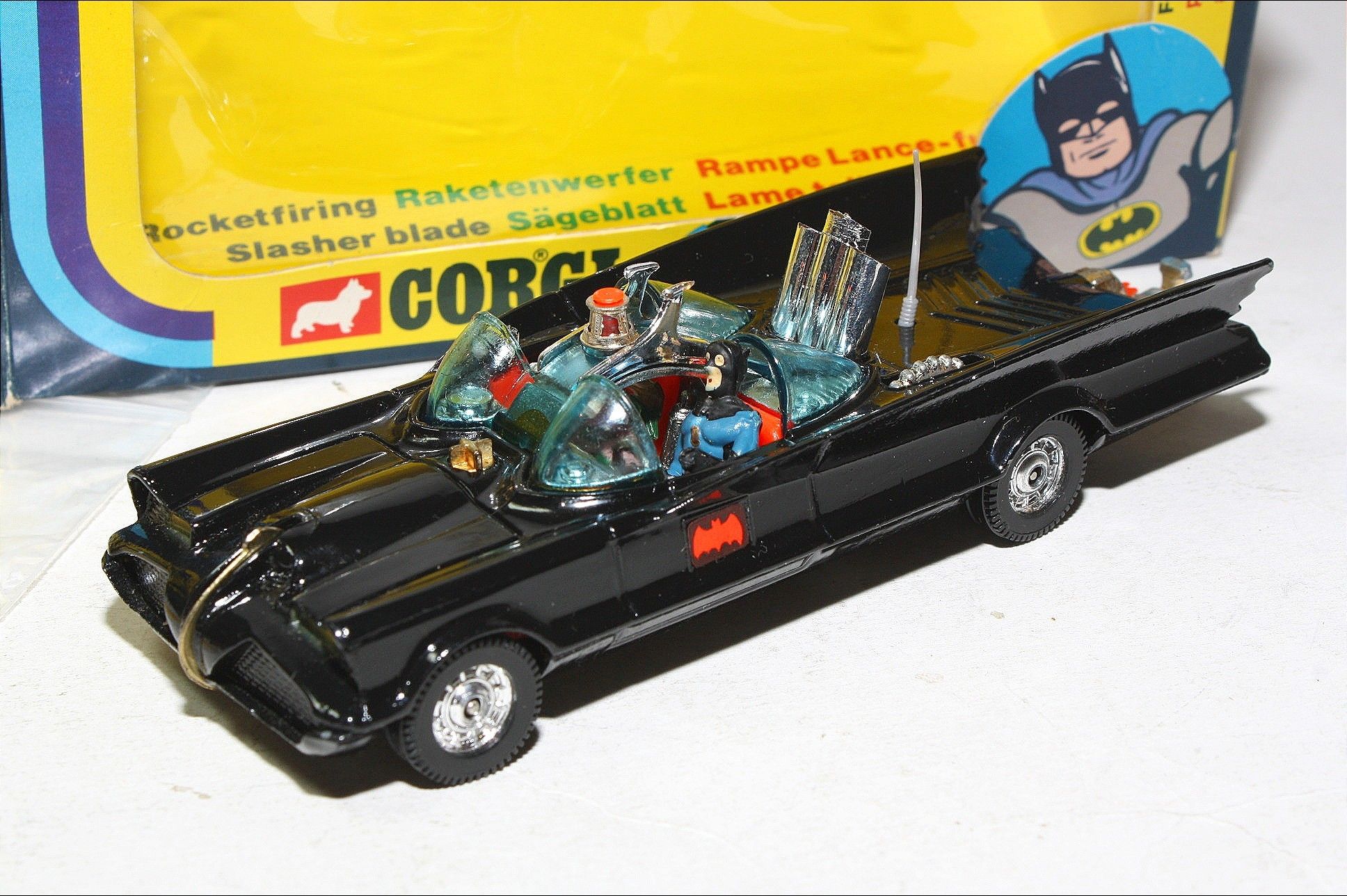 batmobile corgi 1966