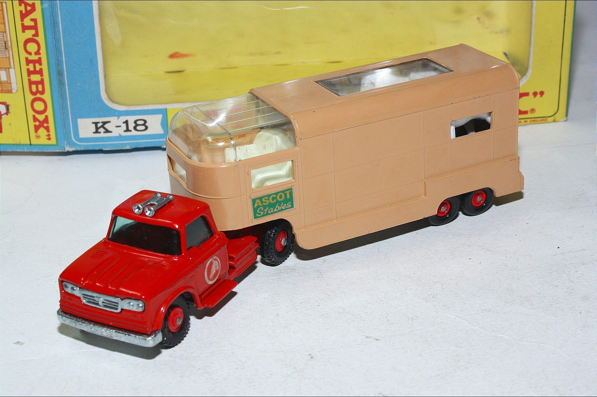 Matchbox King Size K-18 Articulated Horse Van, Mint in