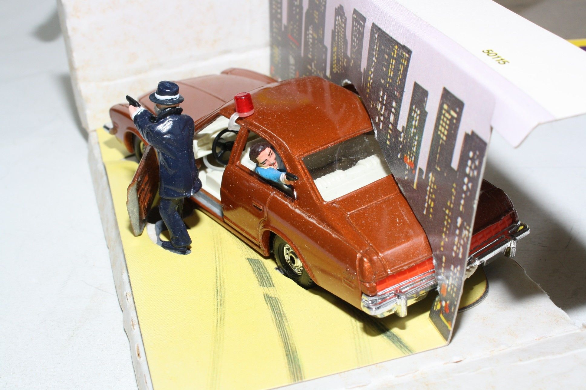 70s デッドストック CORGI刑事コジャック ビュイックミニカーヴィンテージ NIB) 1976 Corgi Kojak Buick with Kojak and Crocker