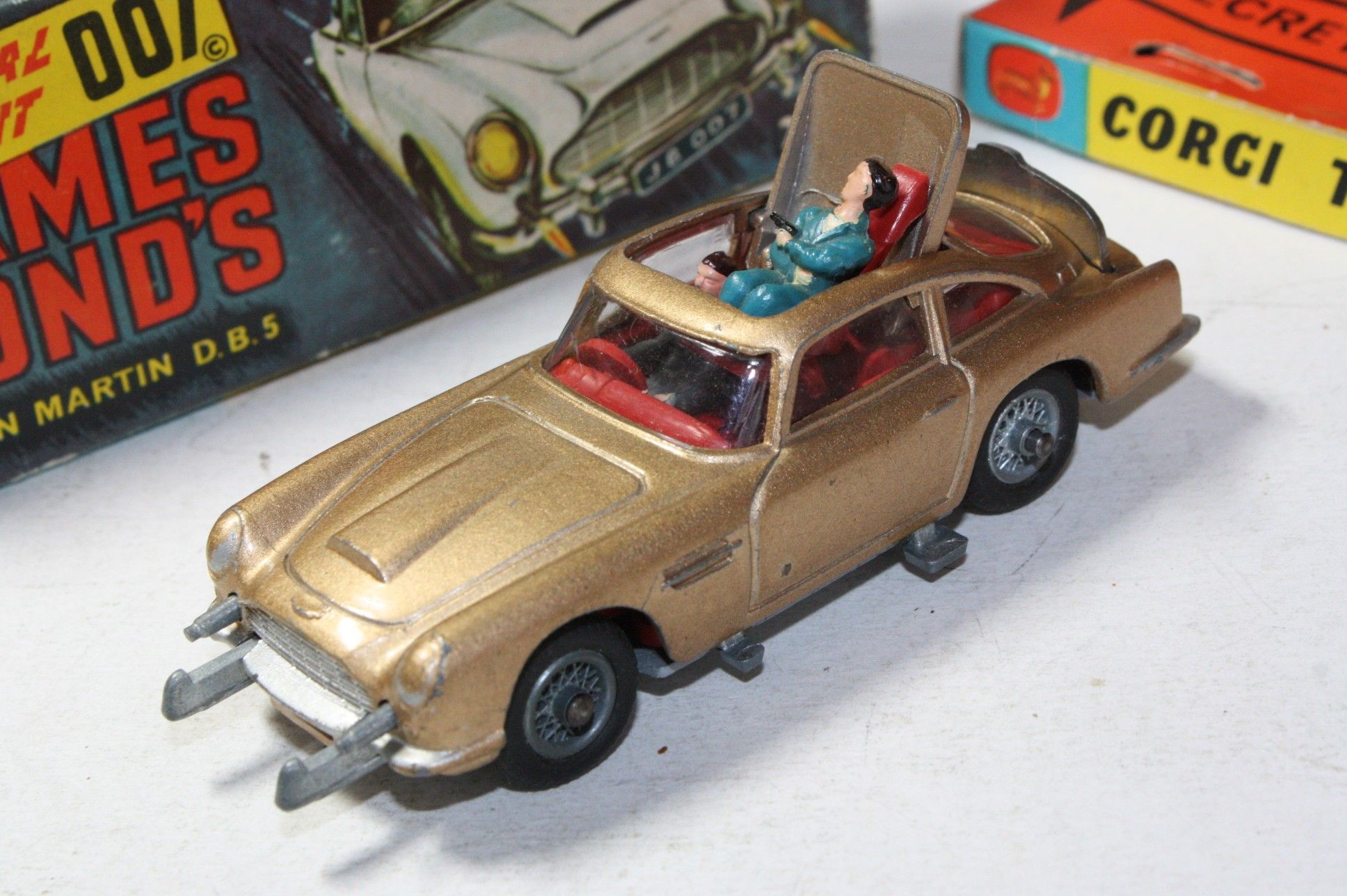 corgi james bond cars collection