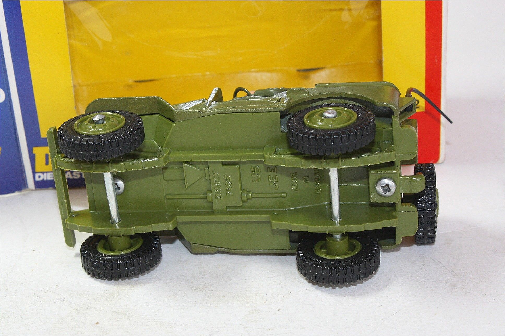 Dinky 612 Commando Jeep, Mint in Good Original Box | DB Collectables