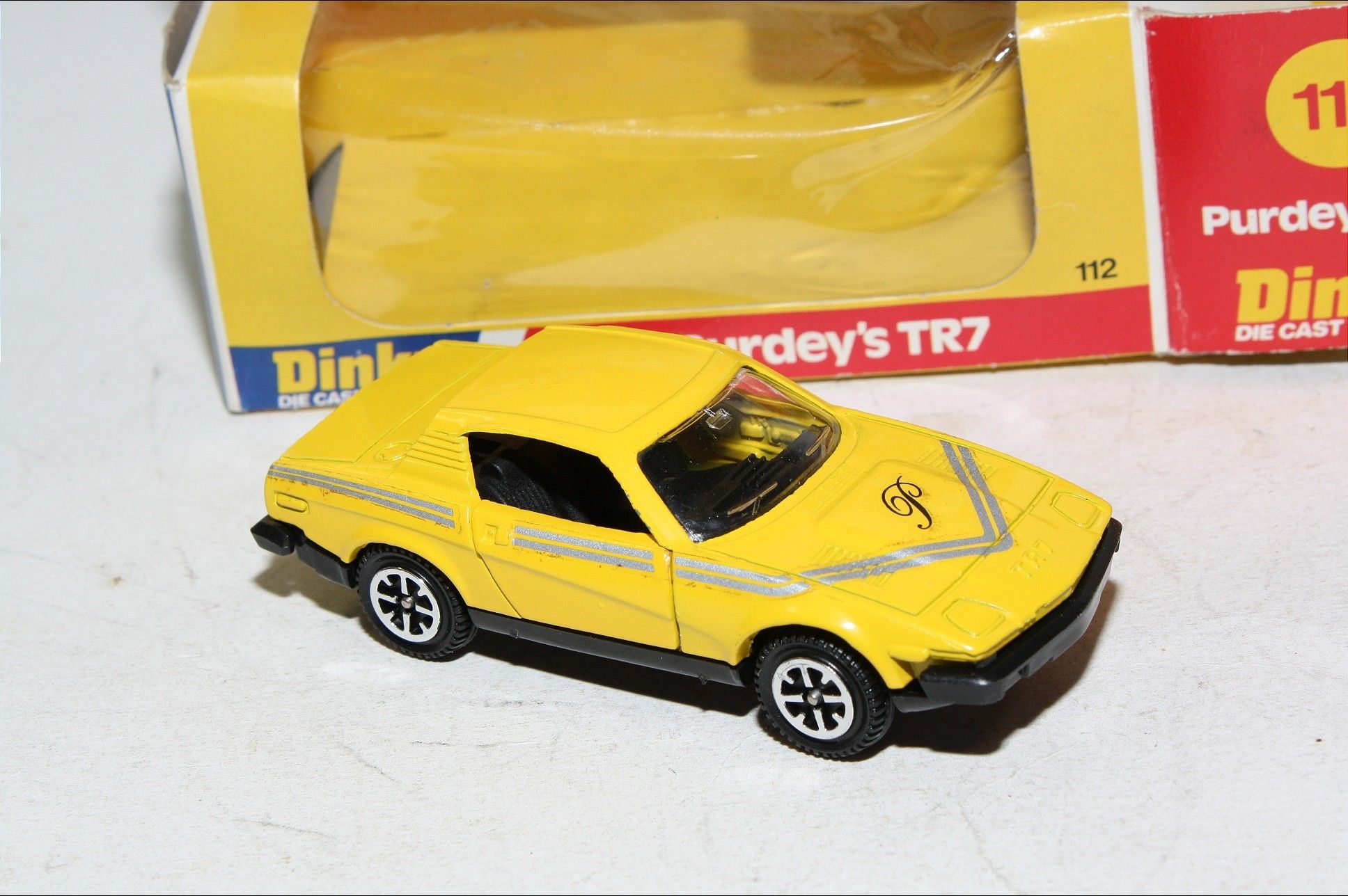 dinky tr7