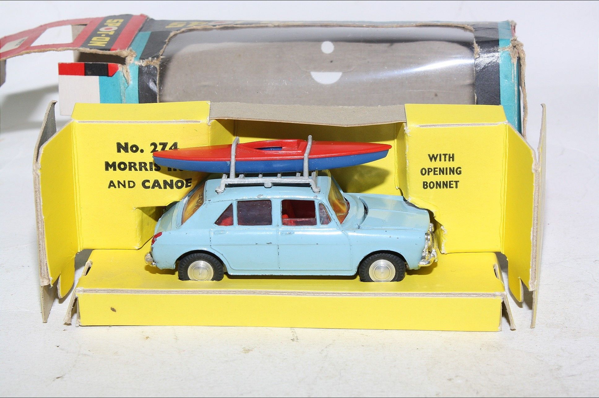 Spot-On 274 Morris 1100 with Canoe, VGC in Original Box | DB