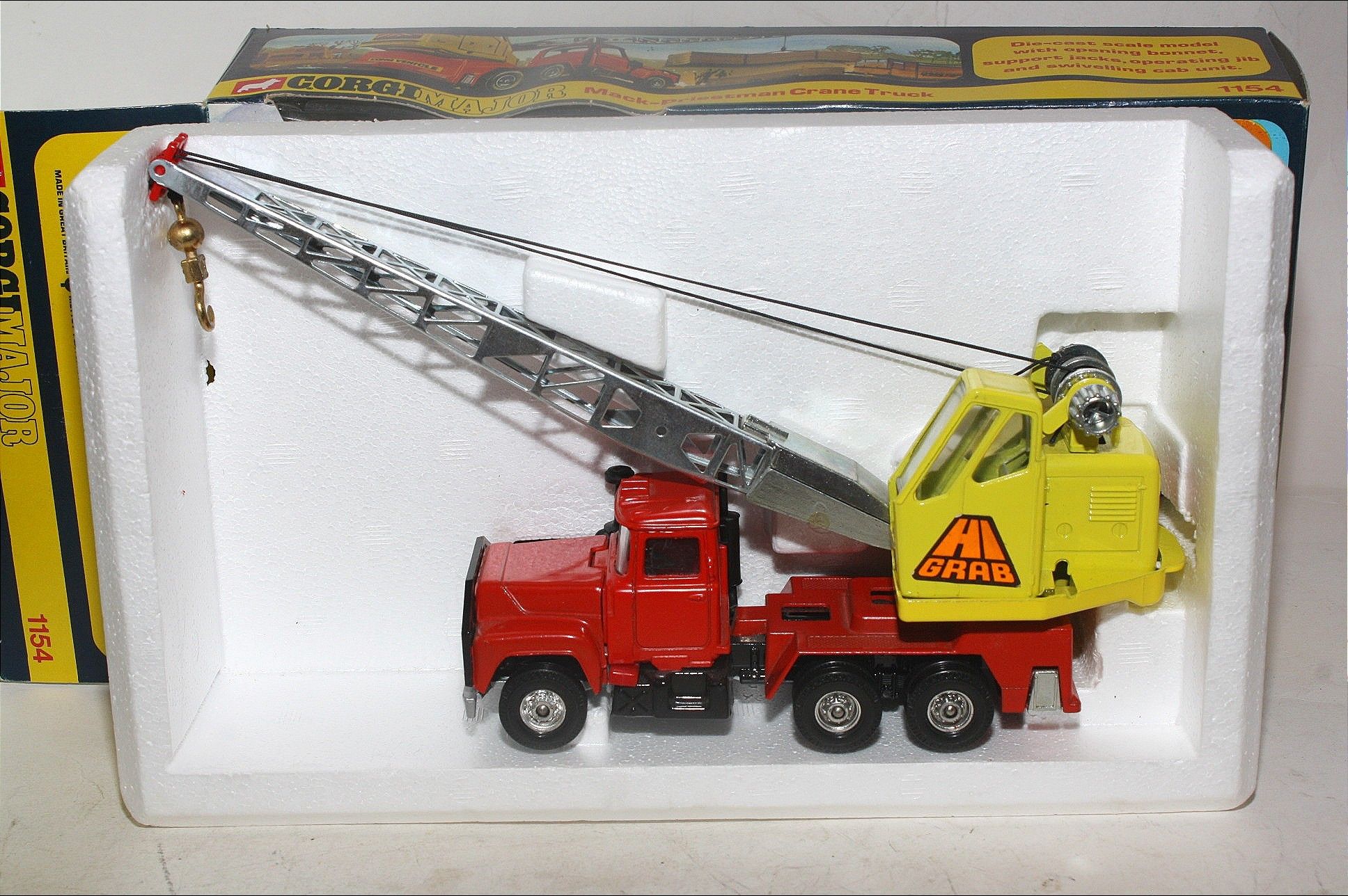 Corgi 1154 Mac Priestman Crane Truck, Mint in VNM Original Box