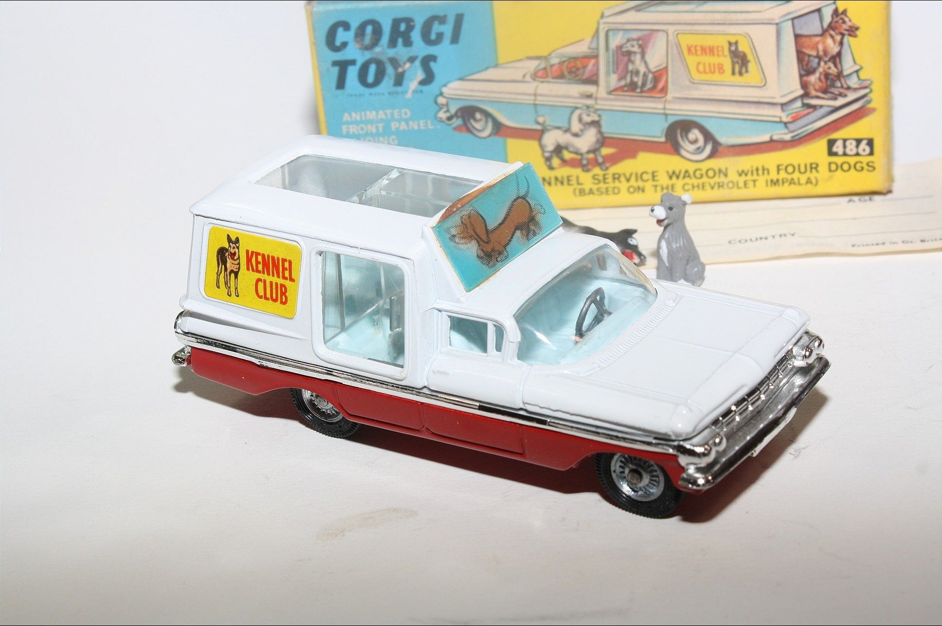 Vintage Corgi Toys 486 Chevrolet Impala Kennel Club & 3 Dogs Diecast  Vehicle 