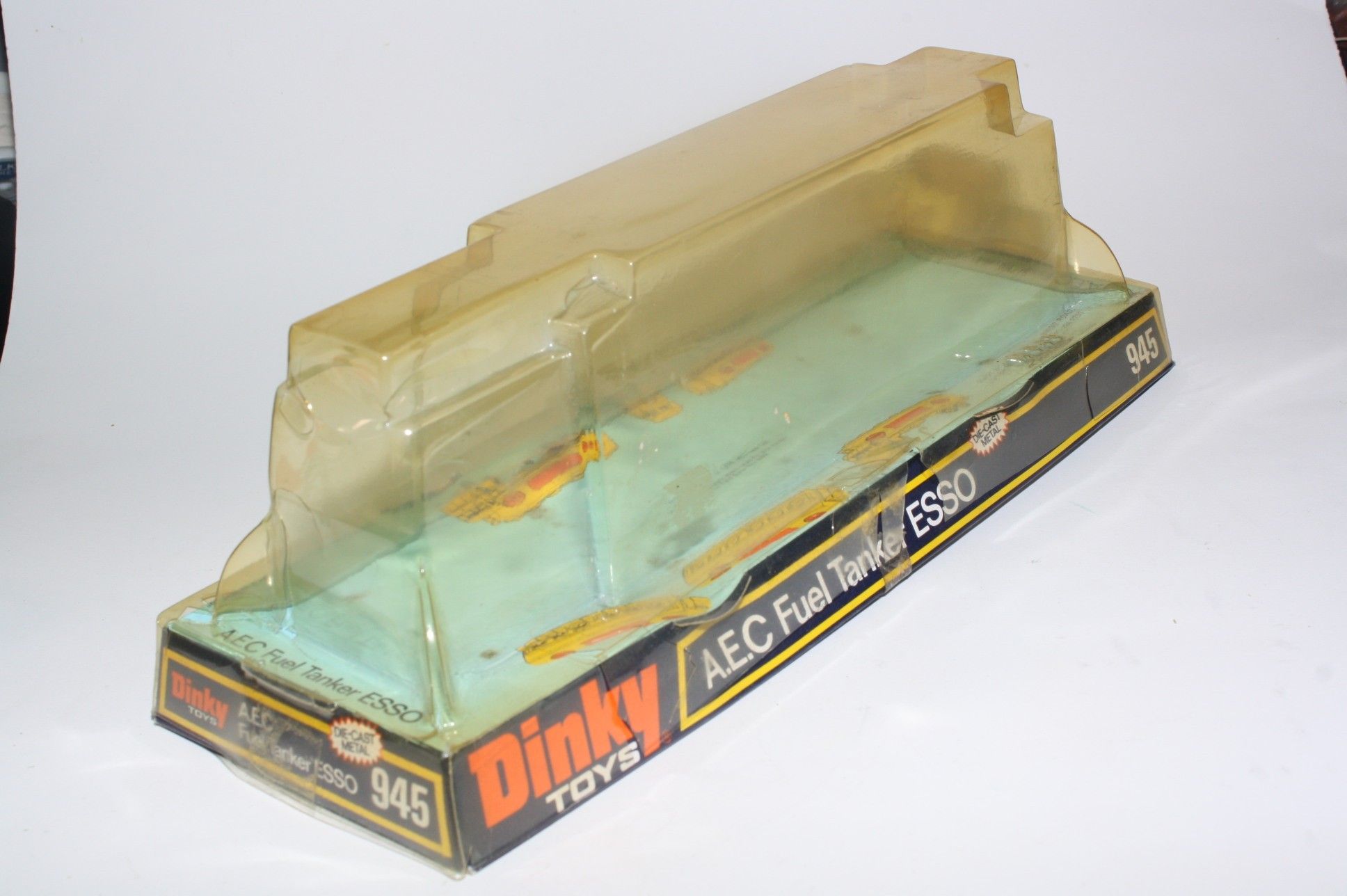 Dinky 945 AEC Fuel Tanker , Mint in Original Box | DB Collectables