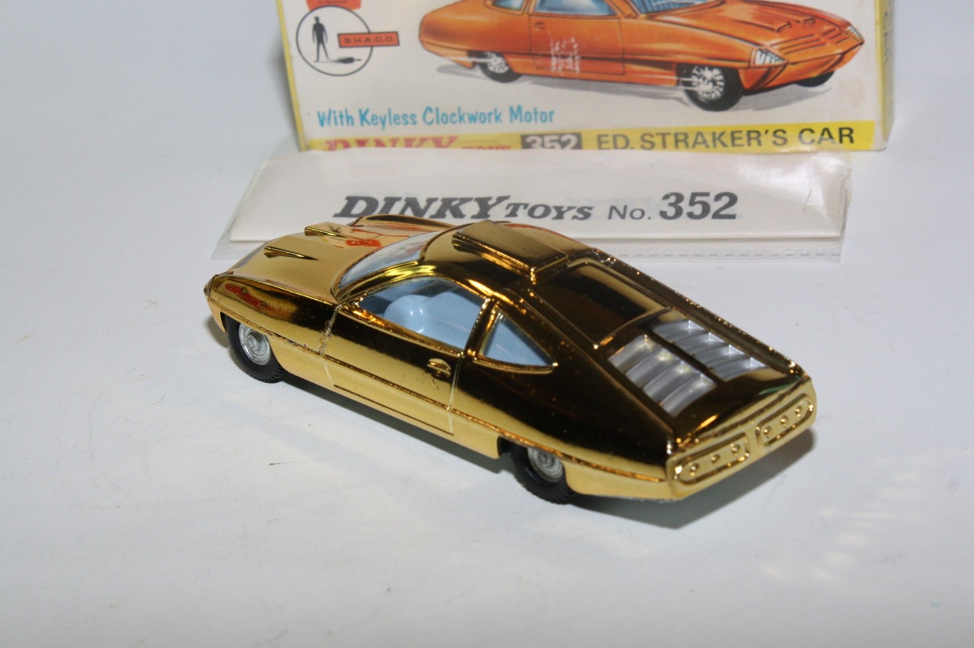 dinky 352