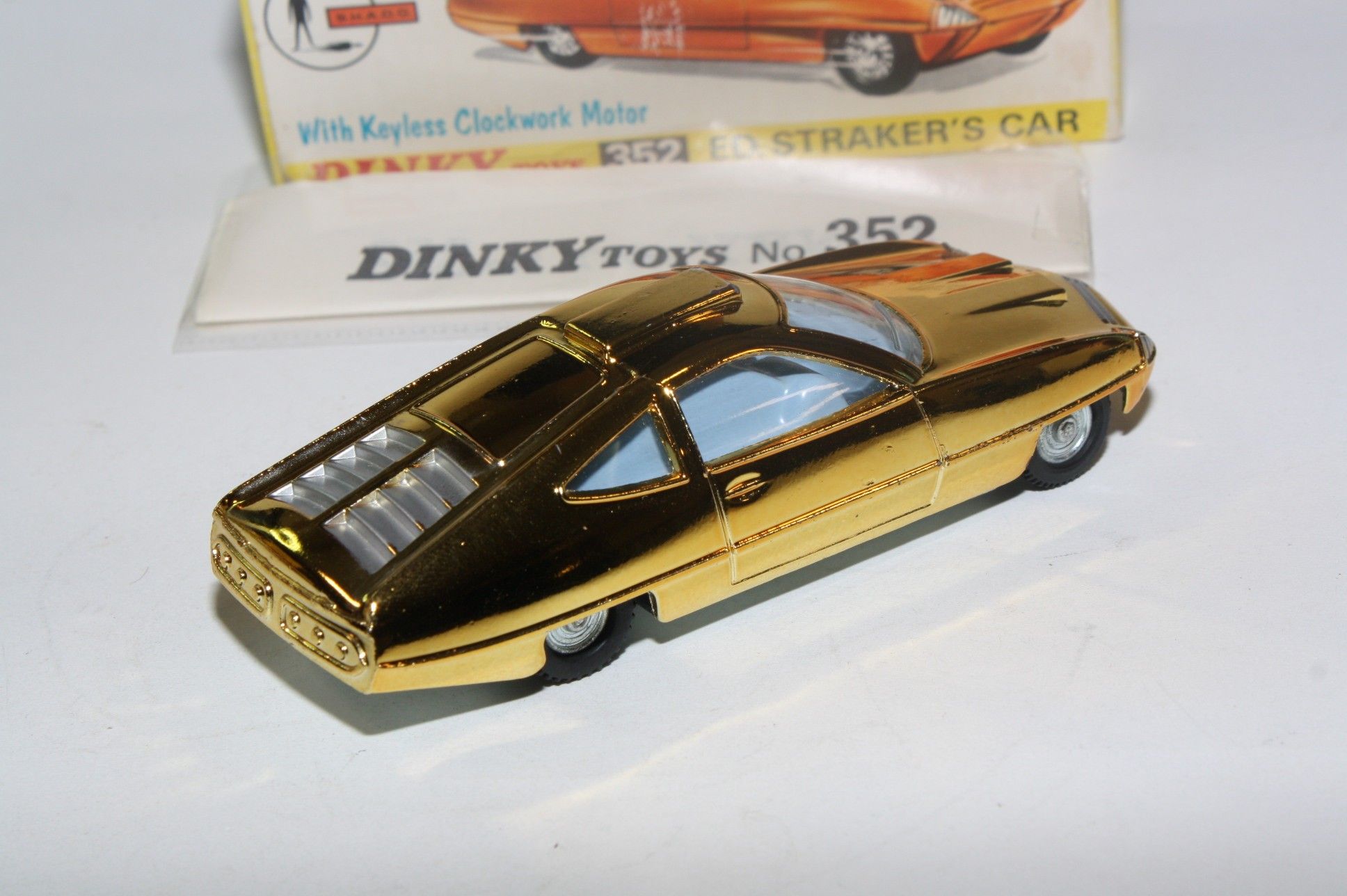 dinky 352