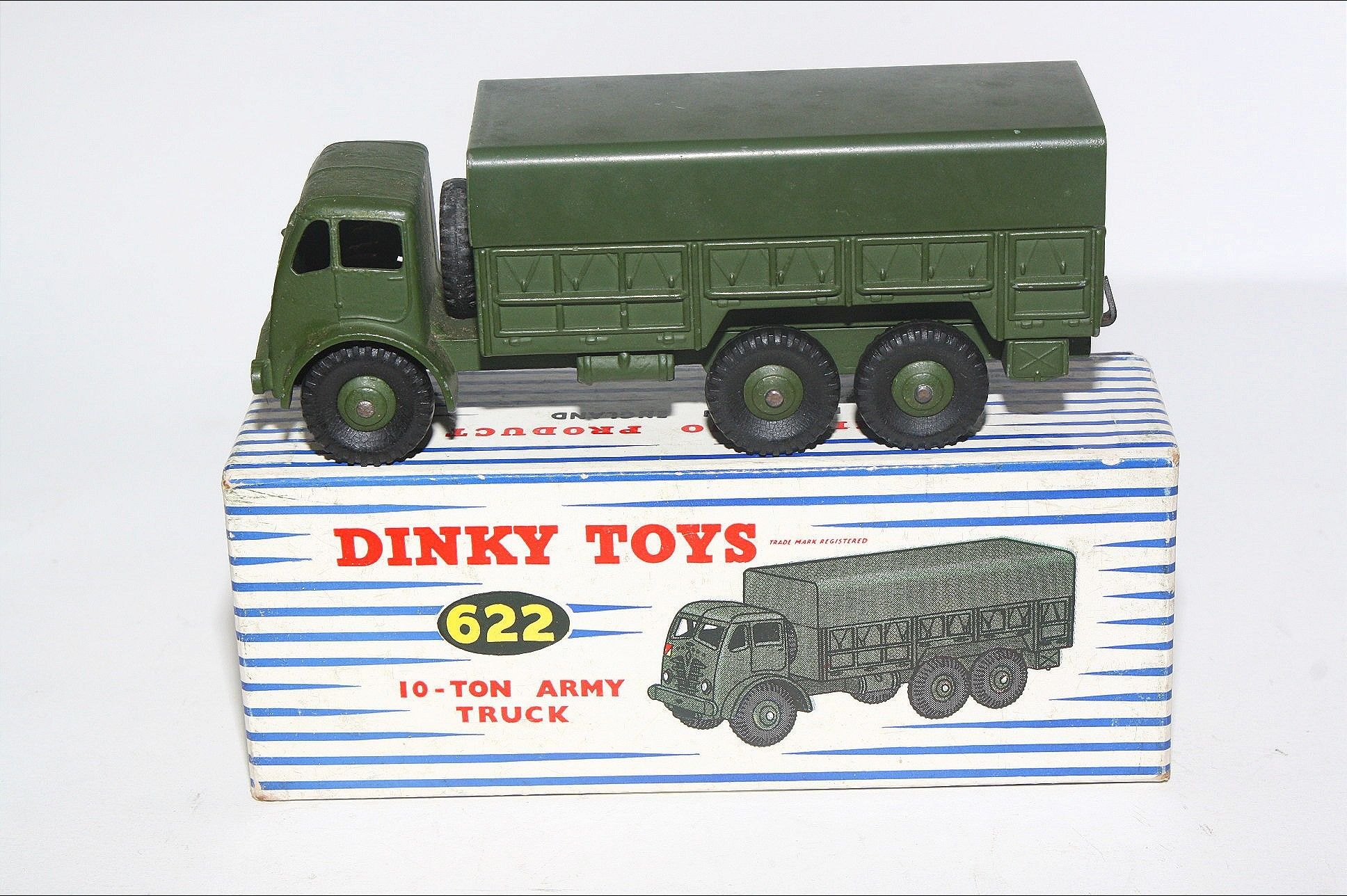 Dinky 622 store