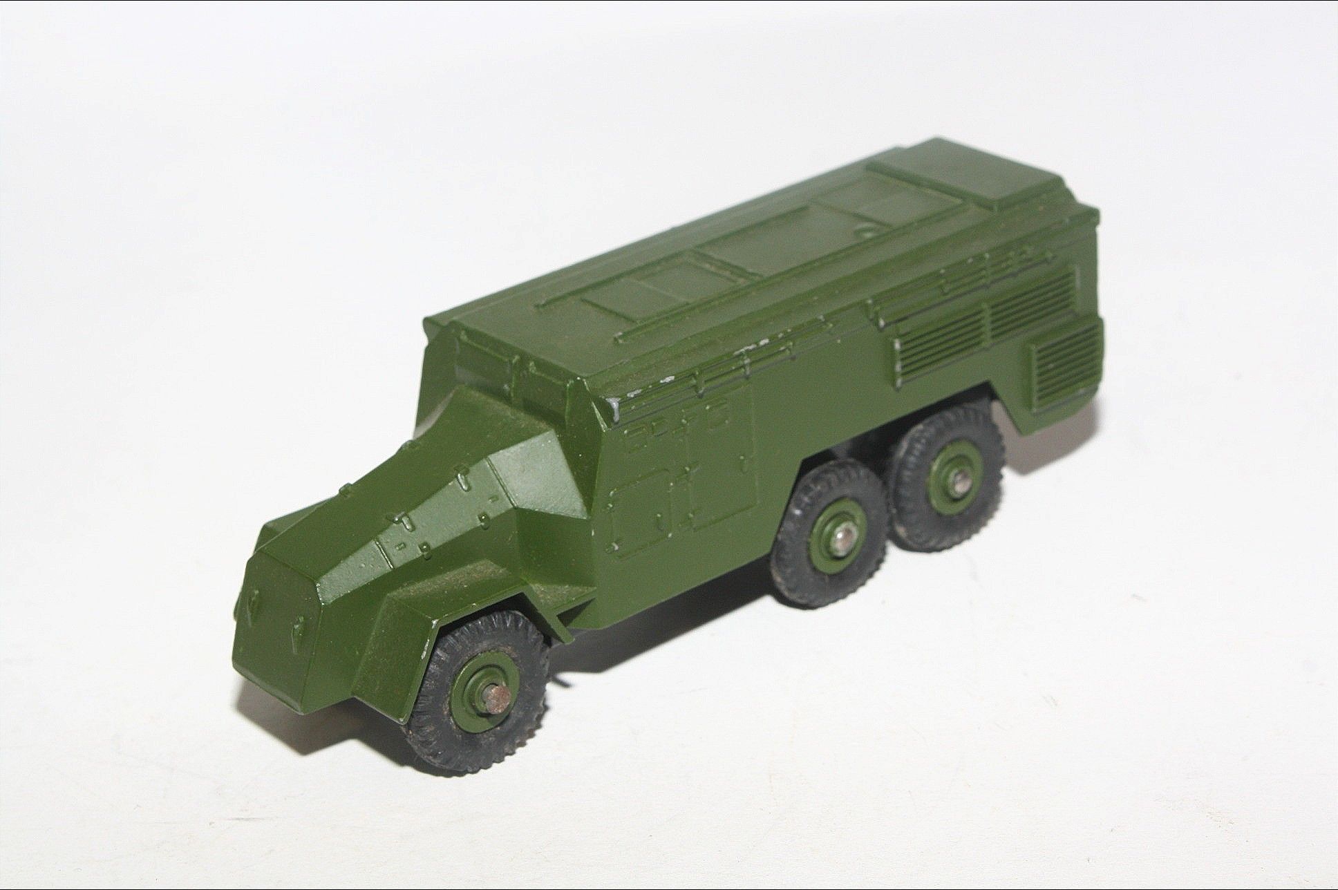 Dinky 677 Armoured Command Vehicle, VGC | DB Collectables