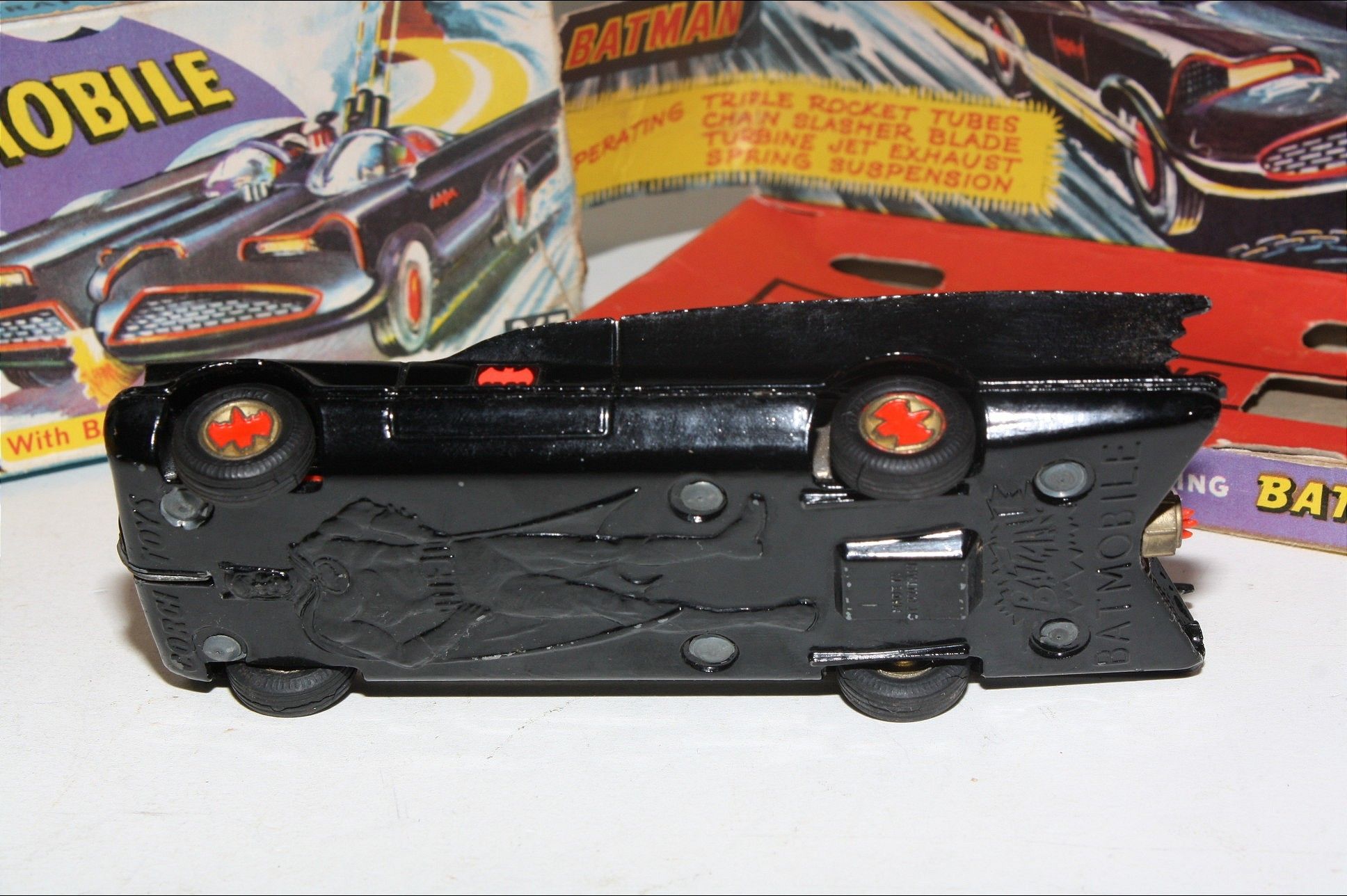 Corgi 267 Batmobile, VNM in Original Box | DB Collectables