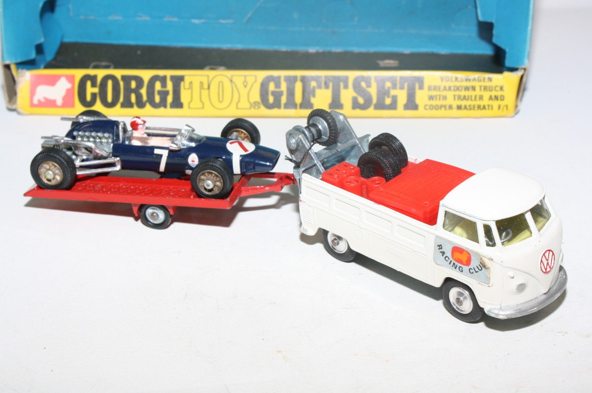 1 / 43 ème CORGI-TOYS - GIFT SET 25 - VW RACING CLUB / jouet