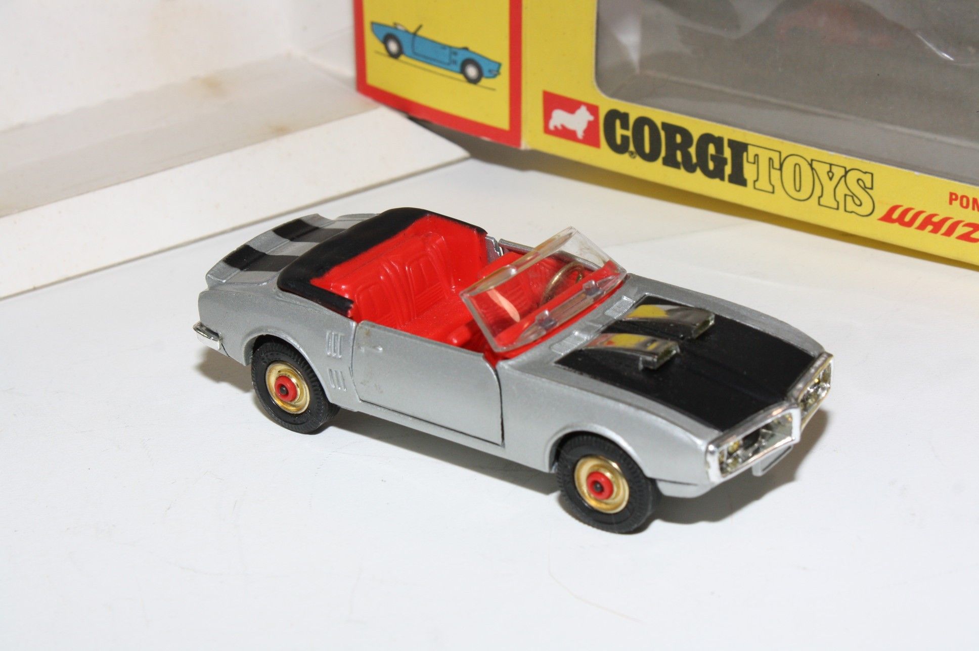 Corgi 343 Pontiac Firebird, Redspot Hubs, Mint in VNM Original Box