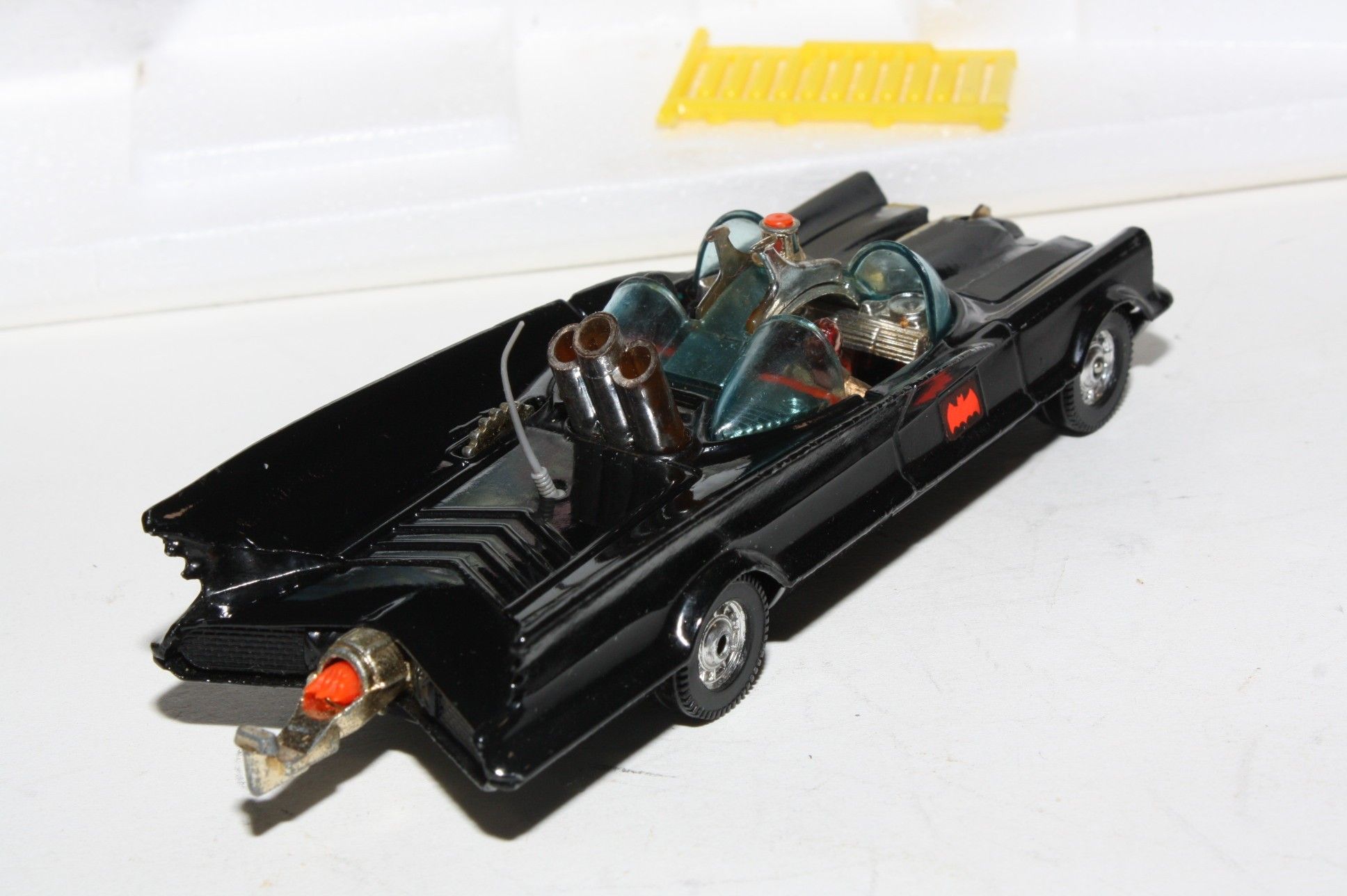 Corgi batmobile deals and batboat