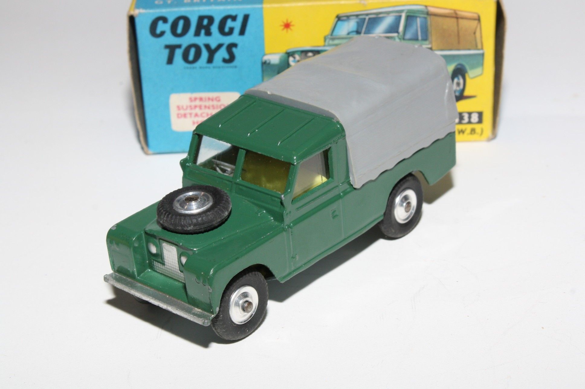 Corgi 438 Land Rover, Excellent in Good Original Box | DB Collectables