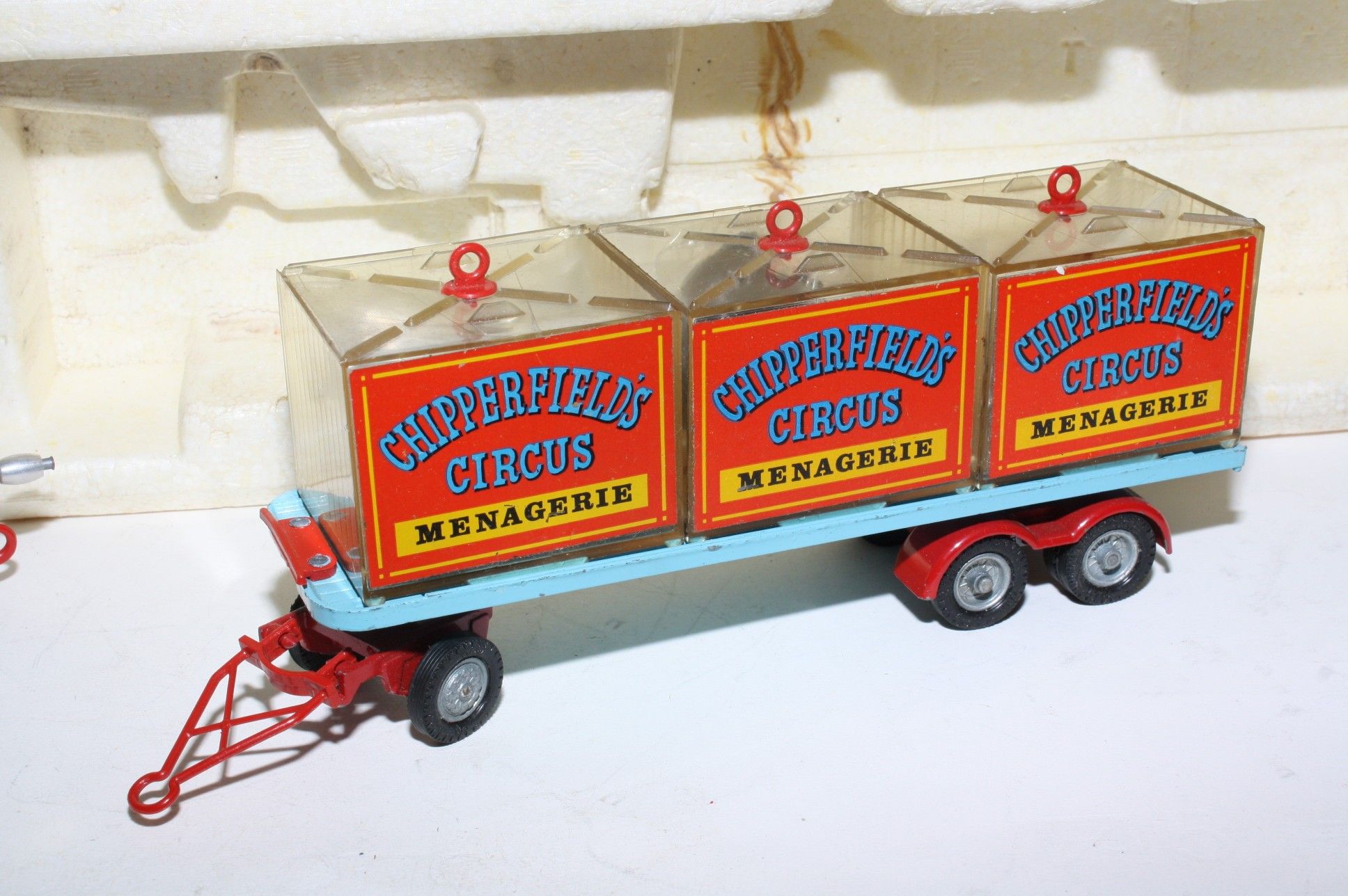 Corgi Giftset 21 Circus Crane & Managerie Trailer, Excellent