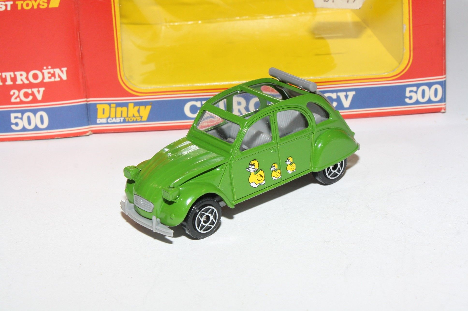 Dinky 500 Citoen 2CV, MIB | DB Collectables