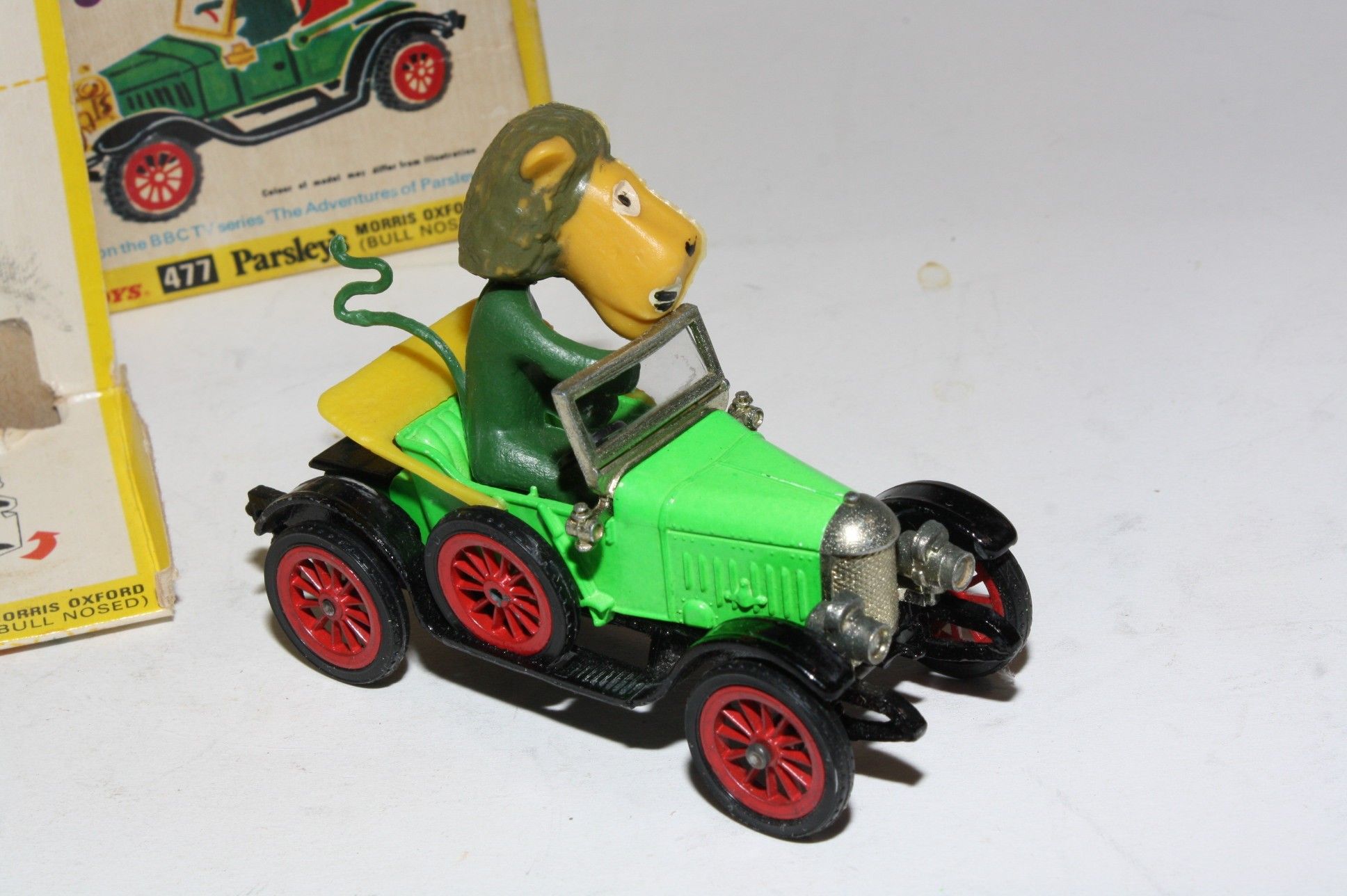 Dinky 477 Parsley's Bull Nosed Morris Oxford Car, Mint in Original