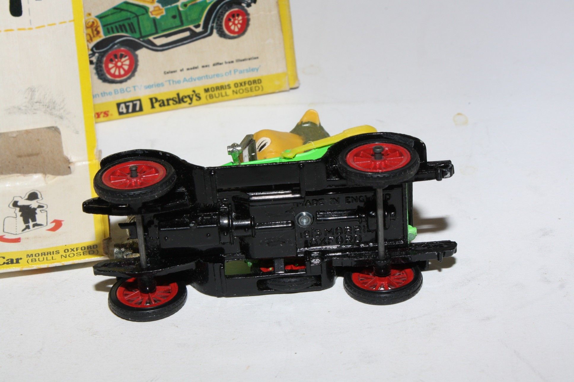 Dinky 477 Parsley's Bull Nosed Morris Oxford Car, Mint in Original