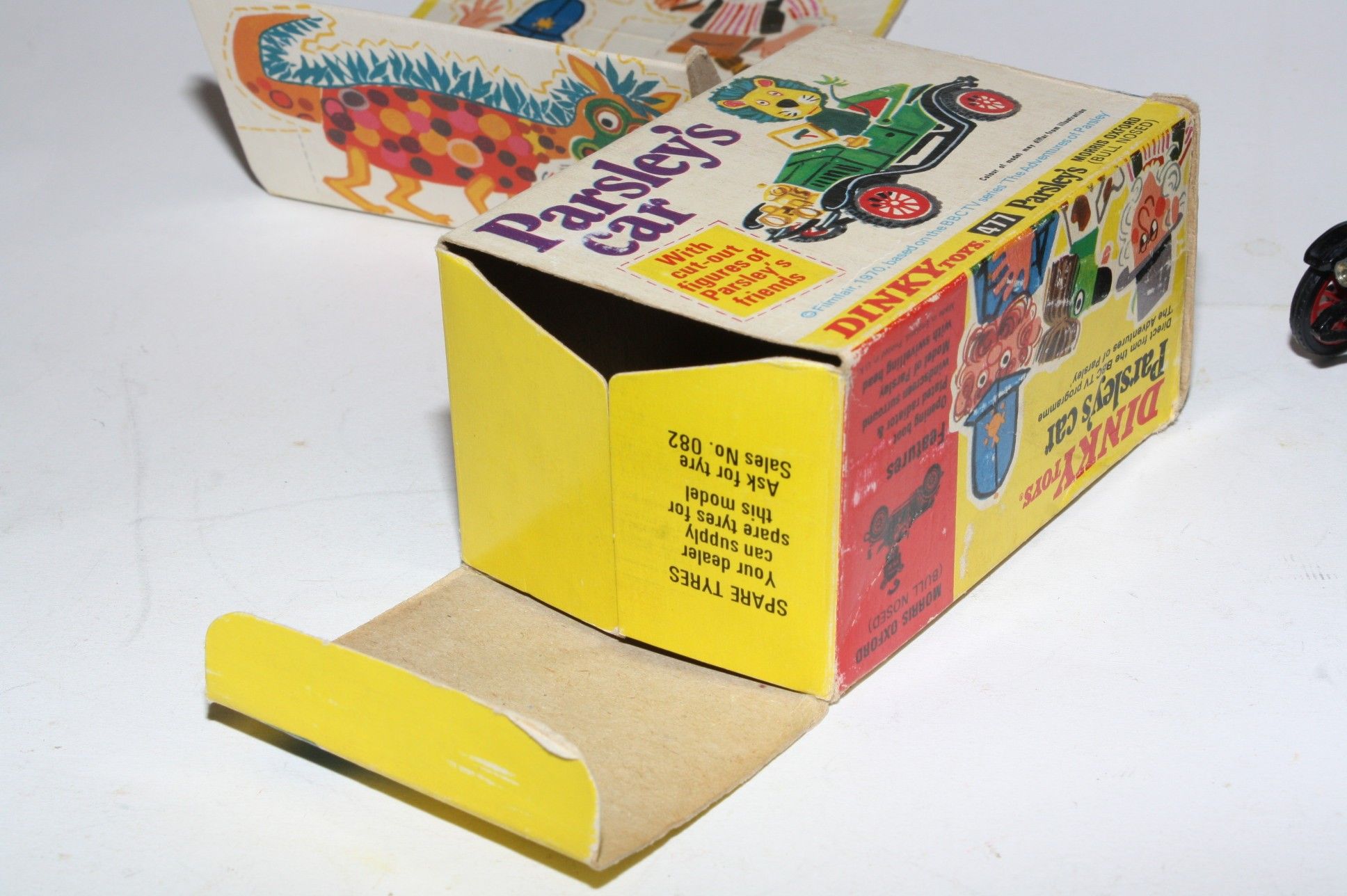 Dinky 477 Parsley's Bull Nosed Morris Oxford Car, Mint in Original