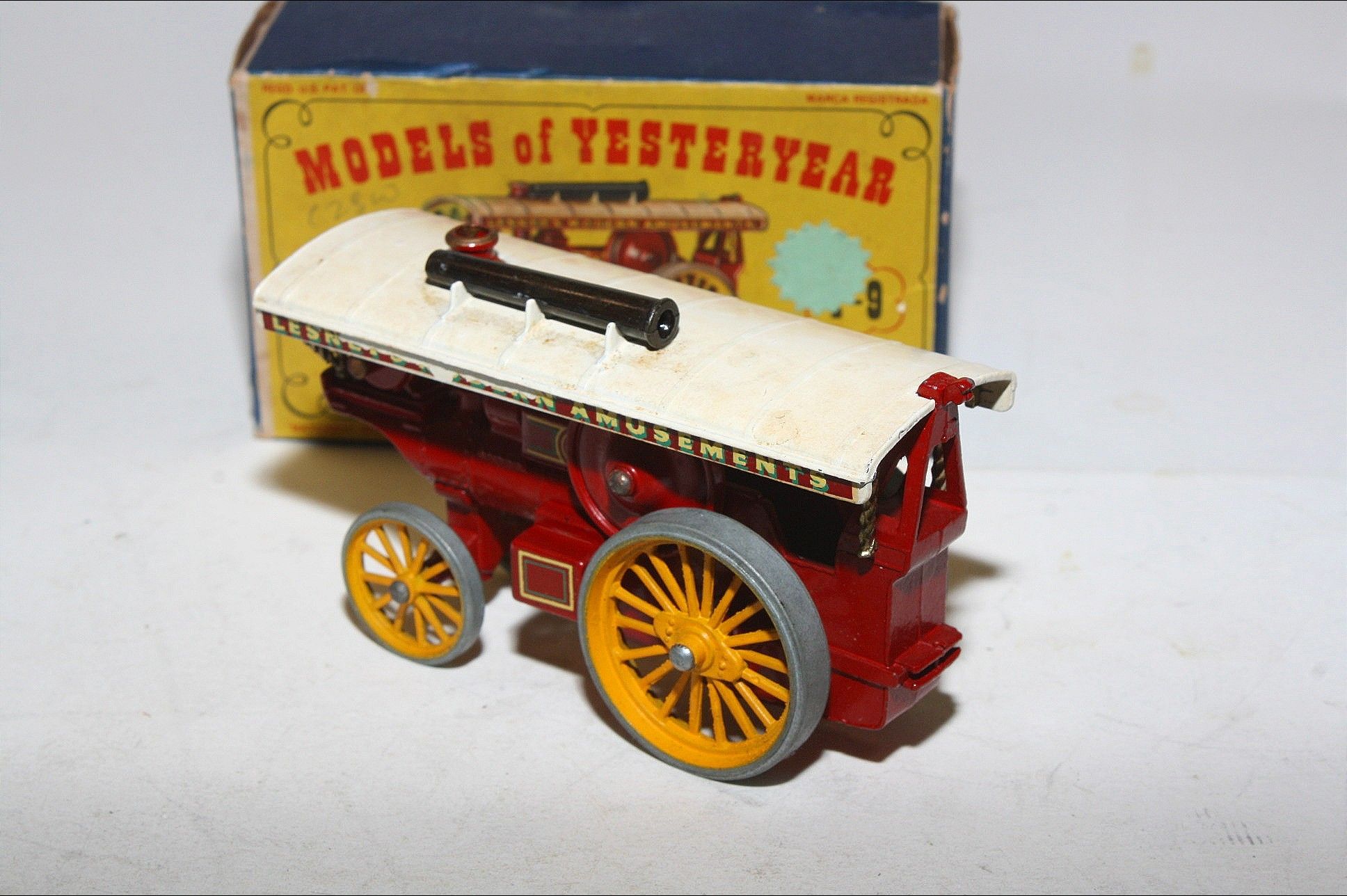 Matchbox Yesteryear Y9 Fowler Showmans Engine Vgc In Original Box Db