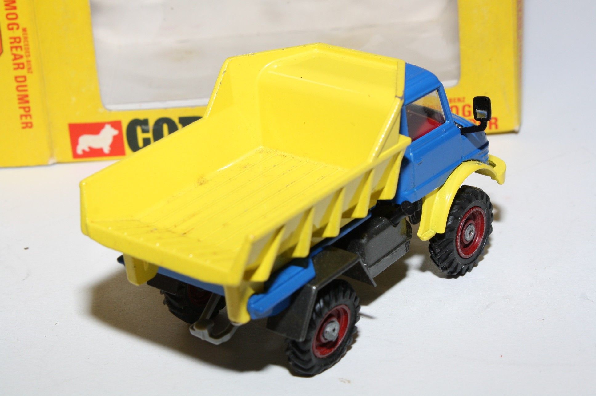 Corgi 409 Mercedes Unimog Dumper, VNM in Original Box | DB