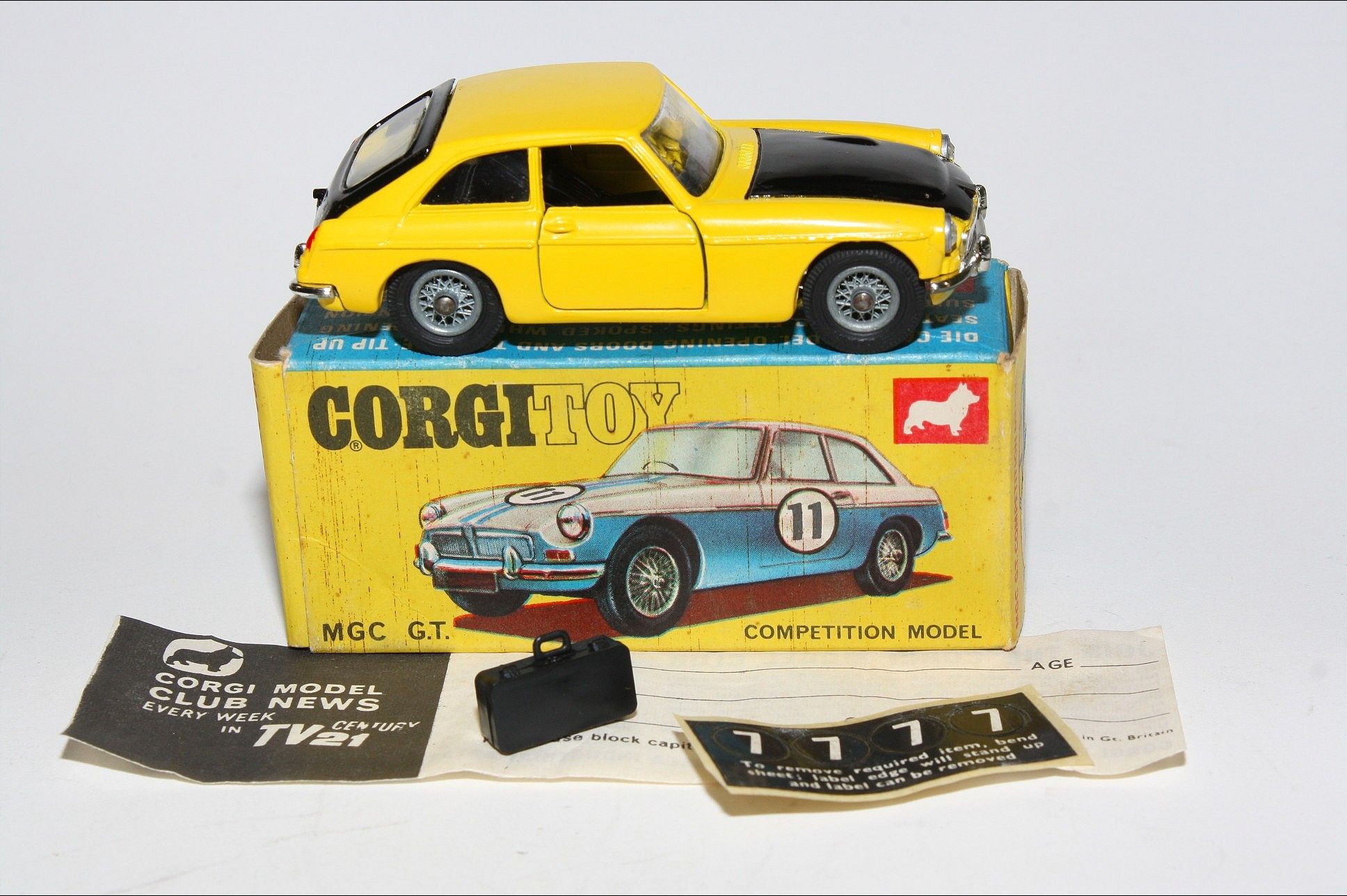 Corgi 345 MGC GT Competition, Mint in Good Original Box | DB