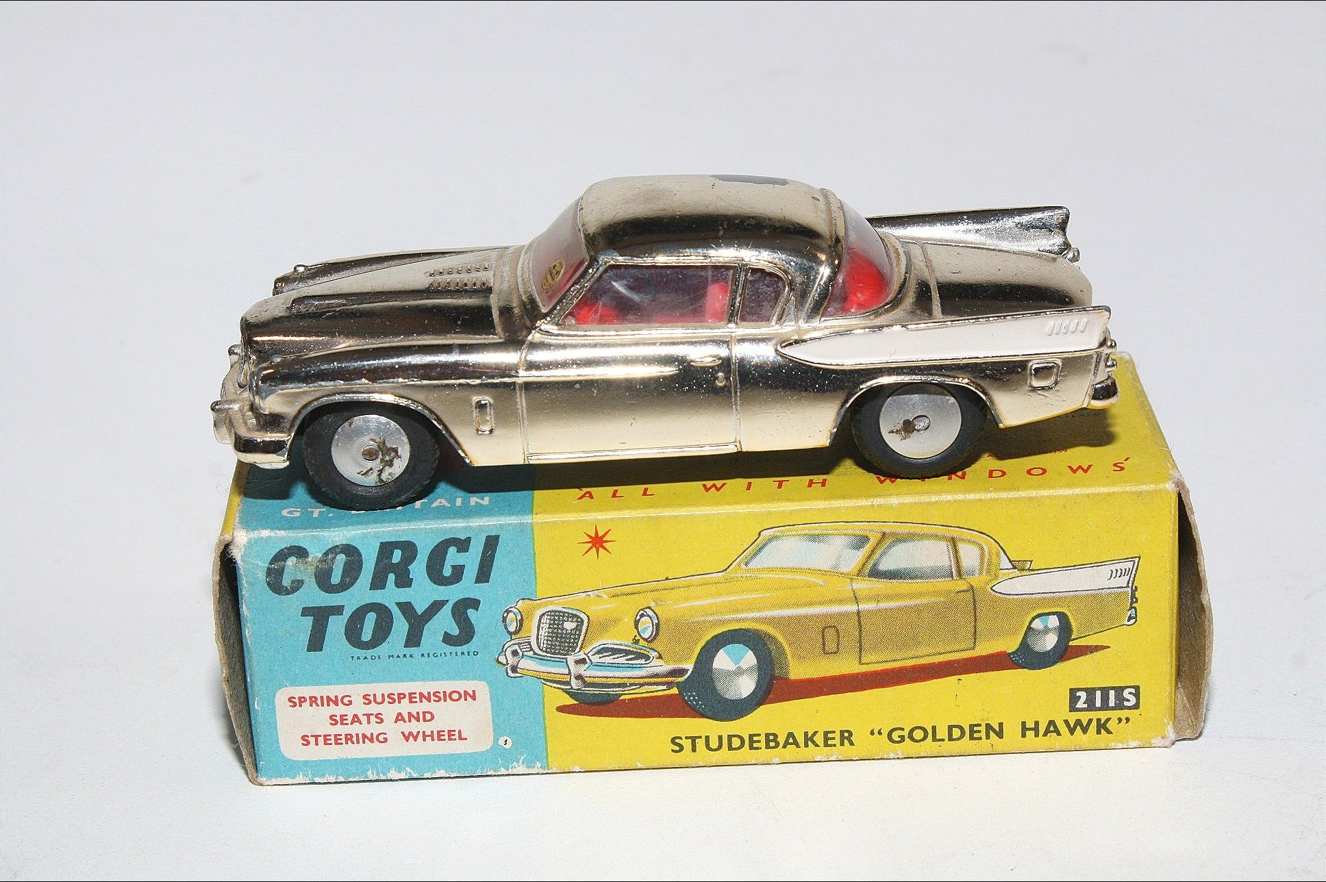 Corgi 211s Studebaker, VGC in Original Box | DB Collectables