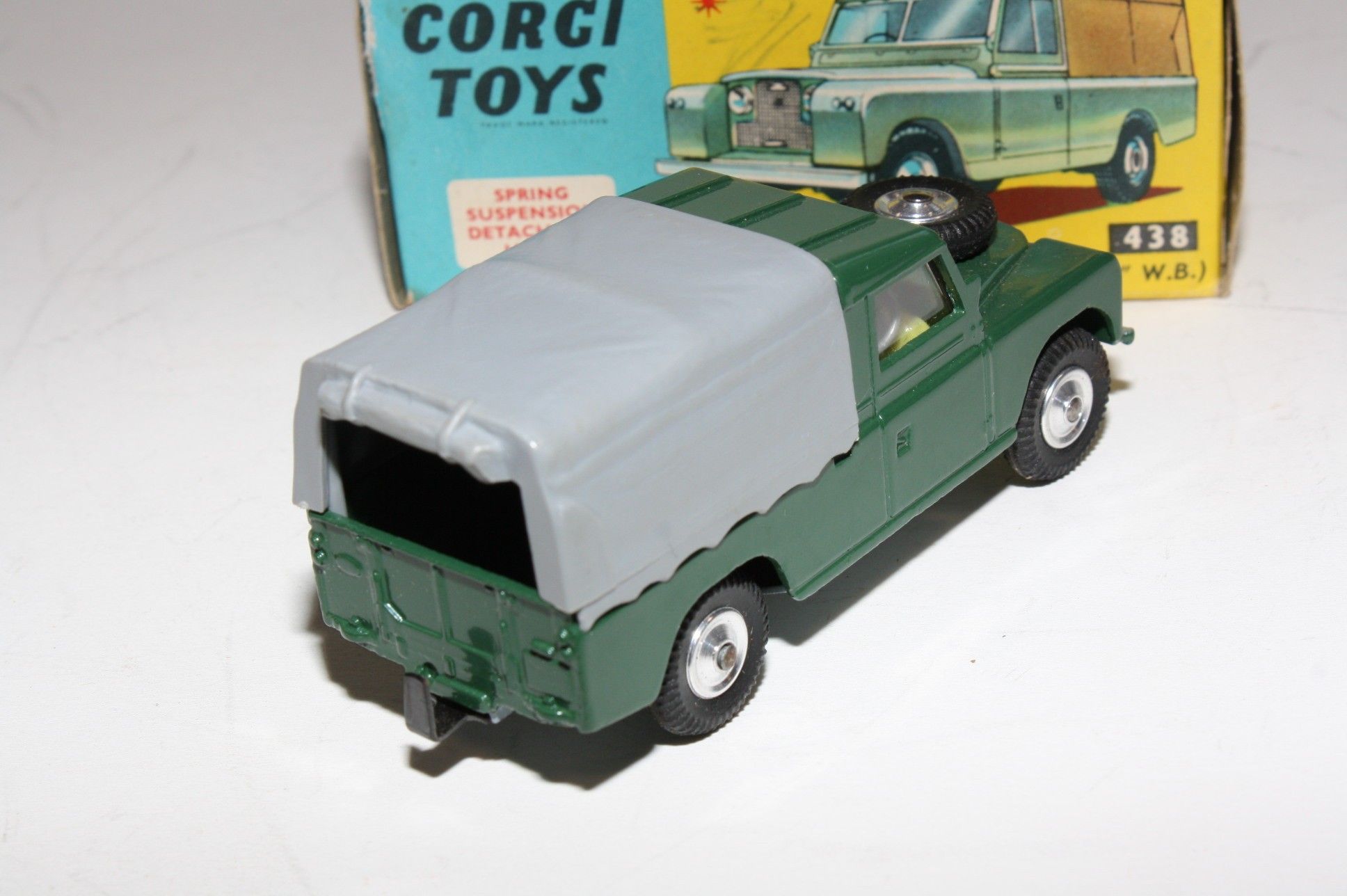 Corgi 438 Land Rover, Mint in Original Box | DB Collectables
