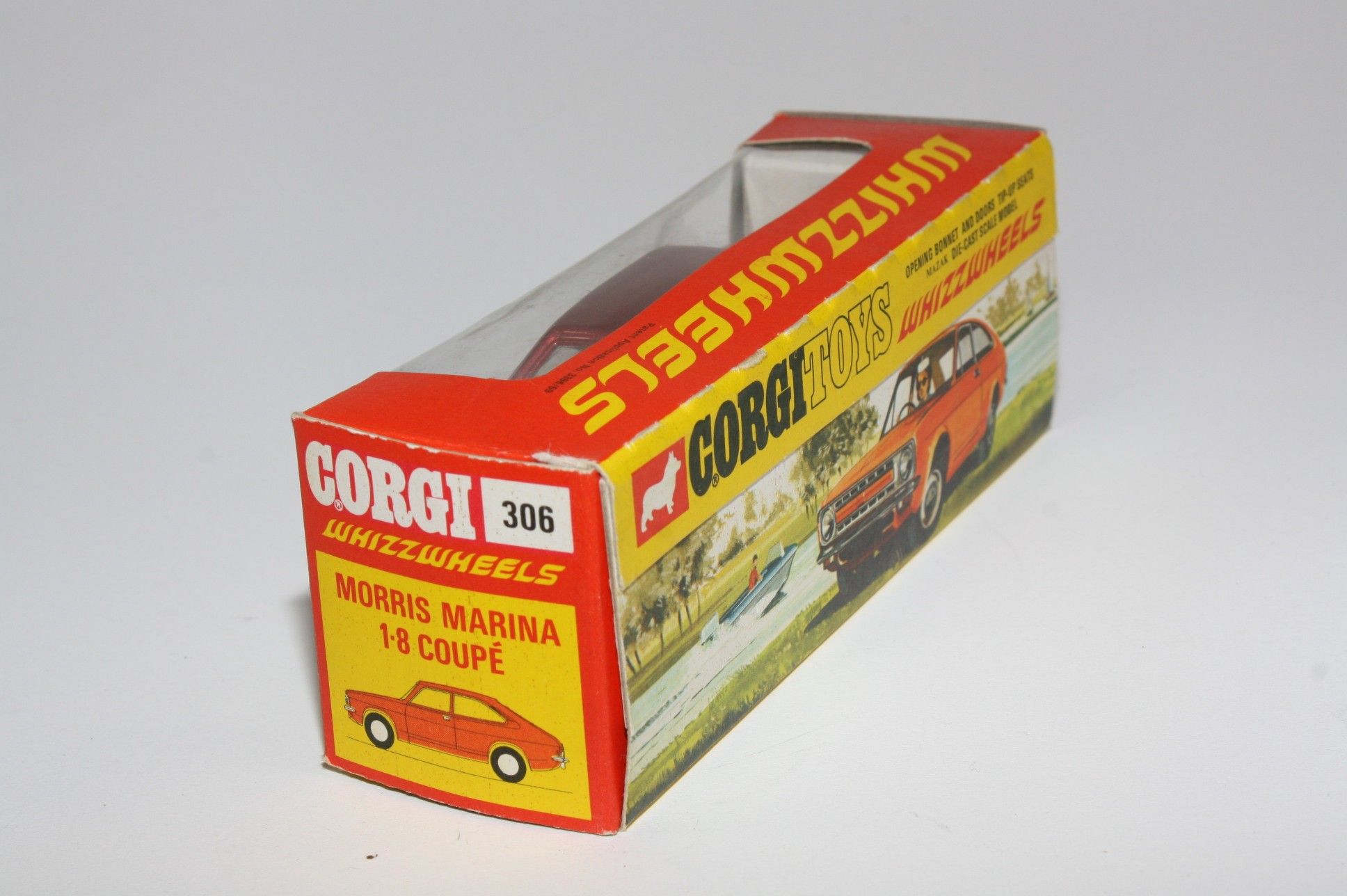 Miniature Voiture Corgi Whizzwheels - Morris Marina 1.8 Coupé 1:43, Occasion, N°306