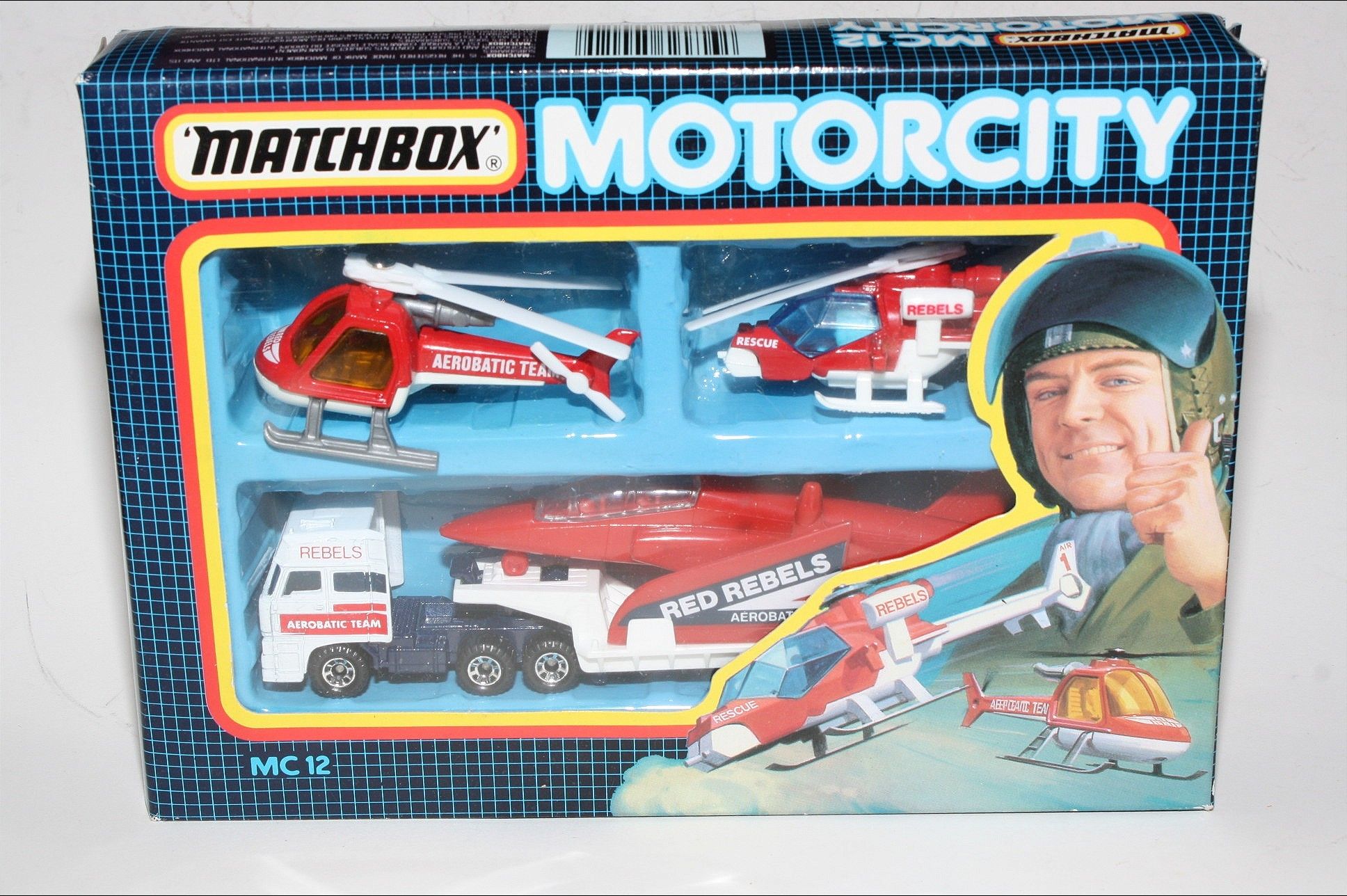 Matchbox MC-12 Motorcity Aerobatic Team Gift Set, Mint in Original Box ...